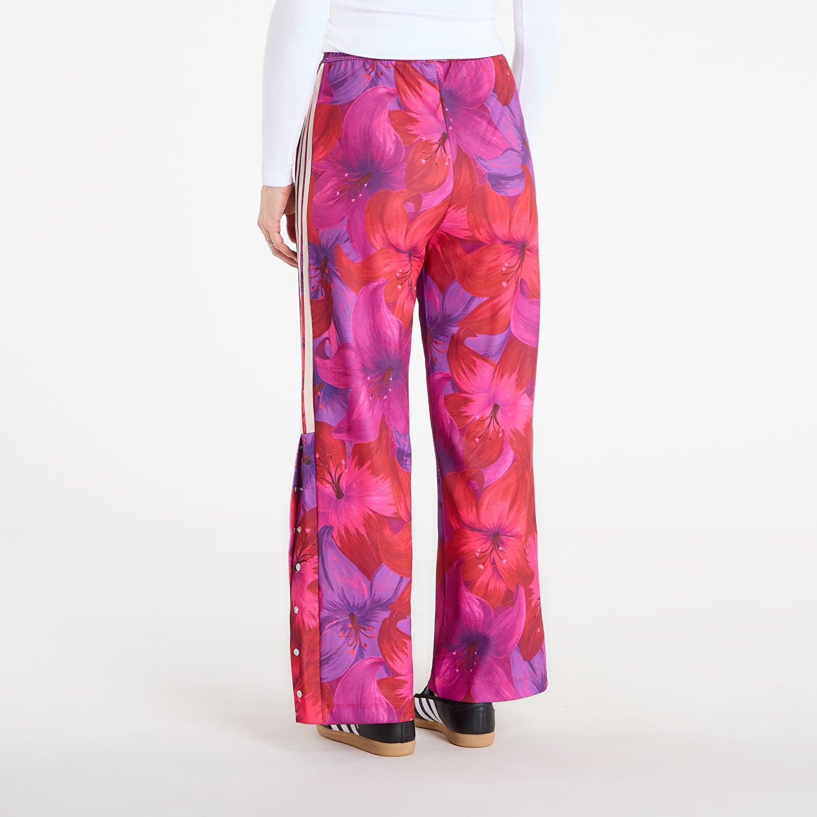 Pantalons femme adidas X Farm Rio House Of Tiro Track Joggers Bahia Magenta/ Active Maroon