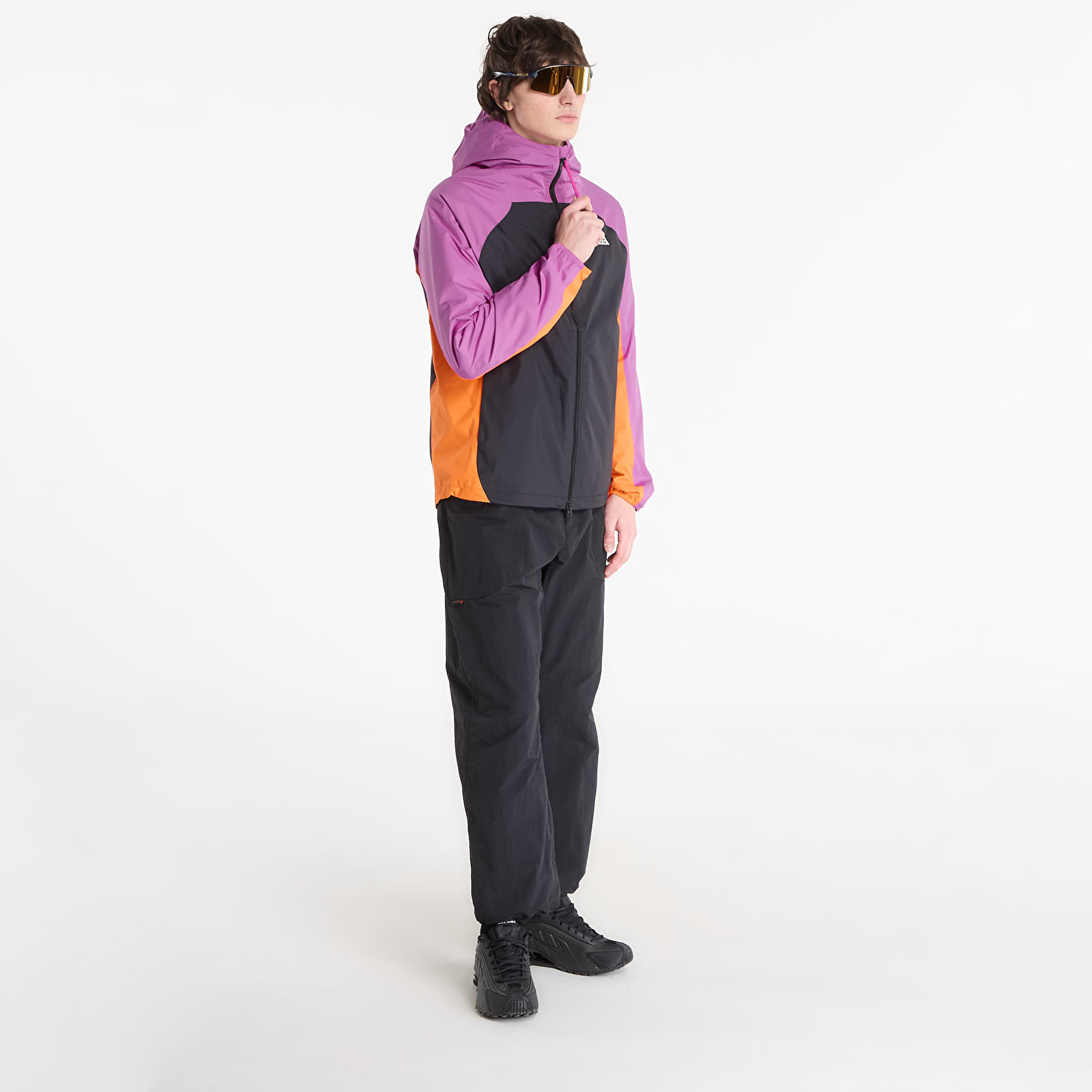 Pánské bundy Nike ACG "Phantazma" Men's Storm-FIT ADV Jacket Vivid Purple/ Black/ Summit White