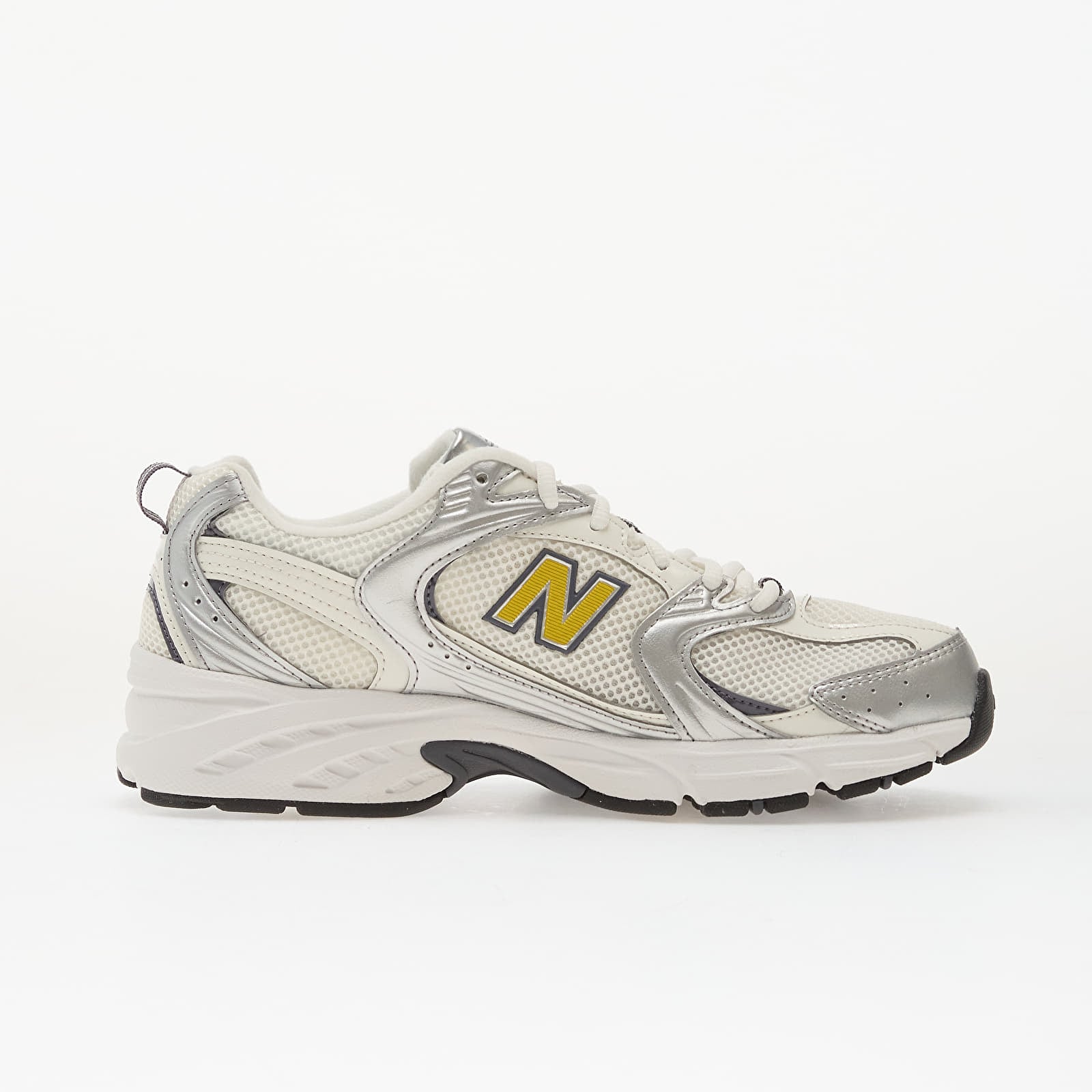 Pánske tenisky a topánky New Balance 530 Silver Metallic/ Sea Salt/ Apollo Gold