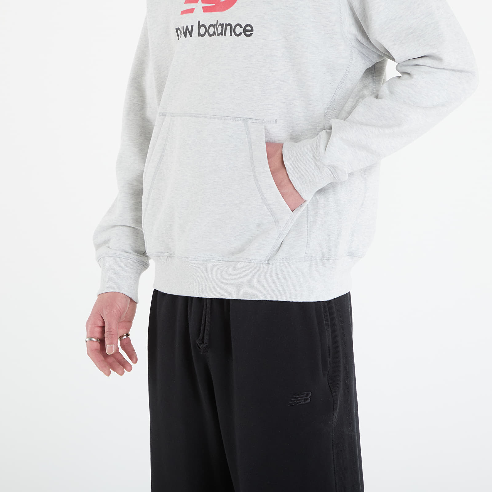 Felpe con cappuccio uomo New Balance Athletics French Terry Logo Hoodie Ash Heather