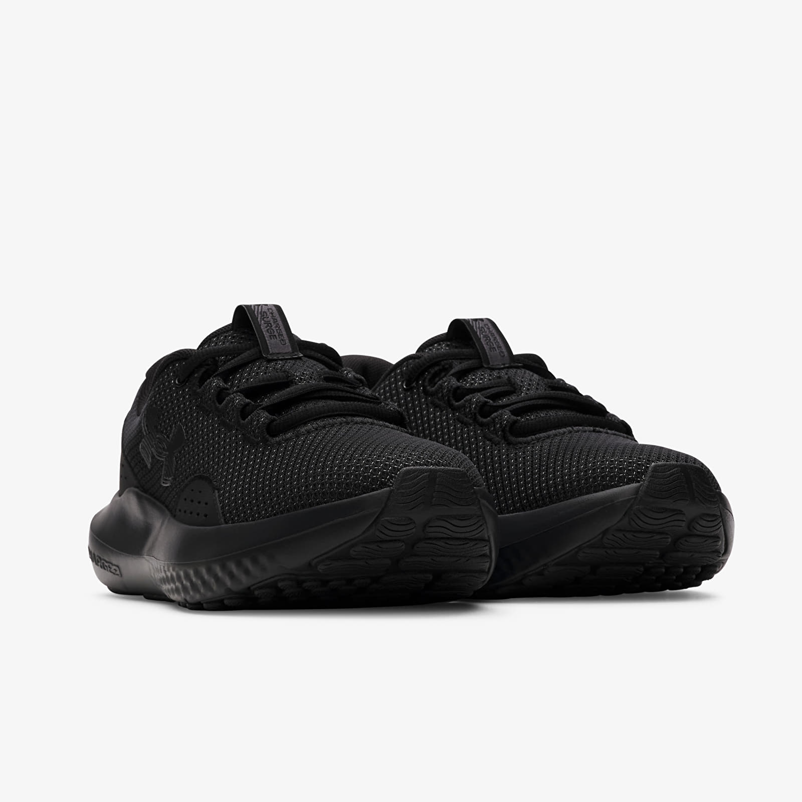 Women's sneakers and shoes Under Armour W Charged Surge 4 Black