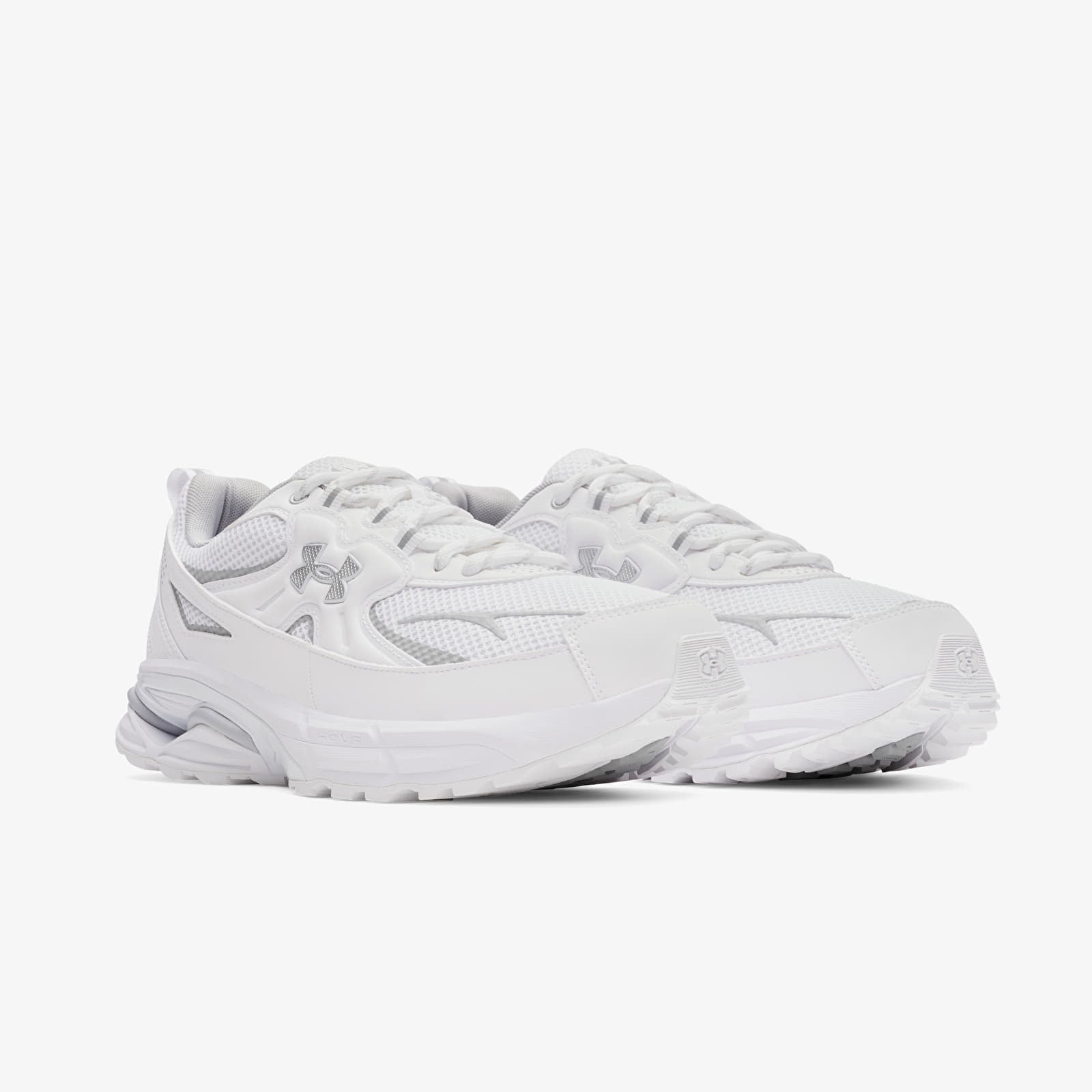 Miesten lenkkarit ja kengät Under Armour Apparition Tech White