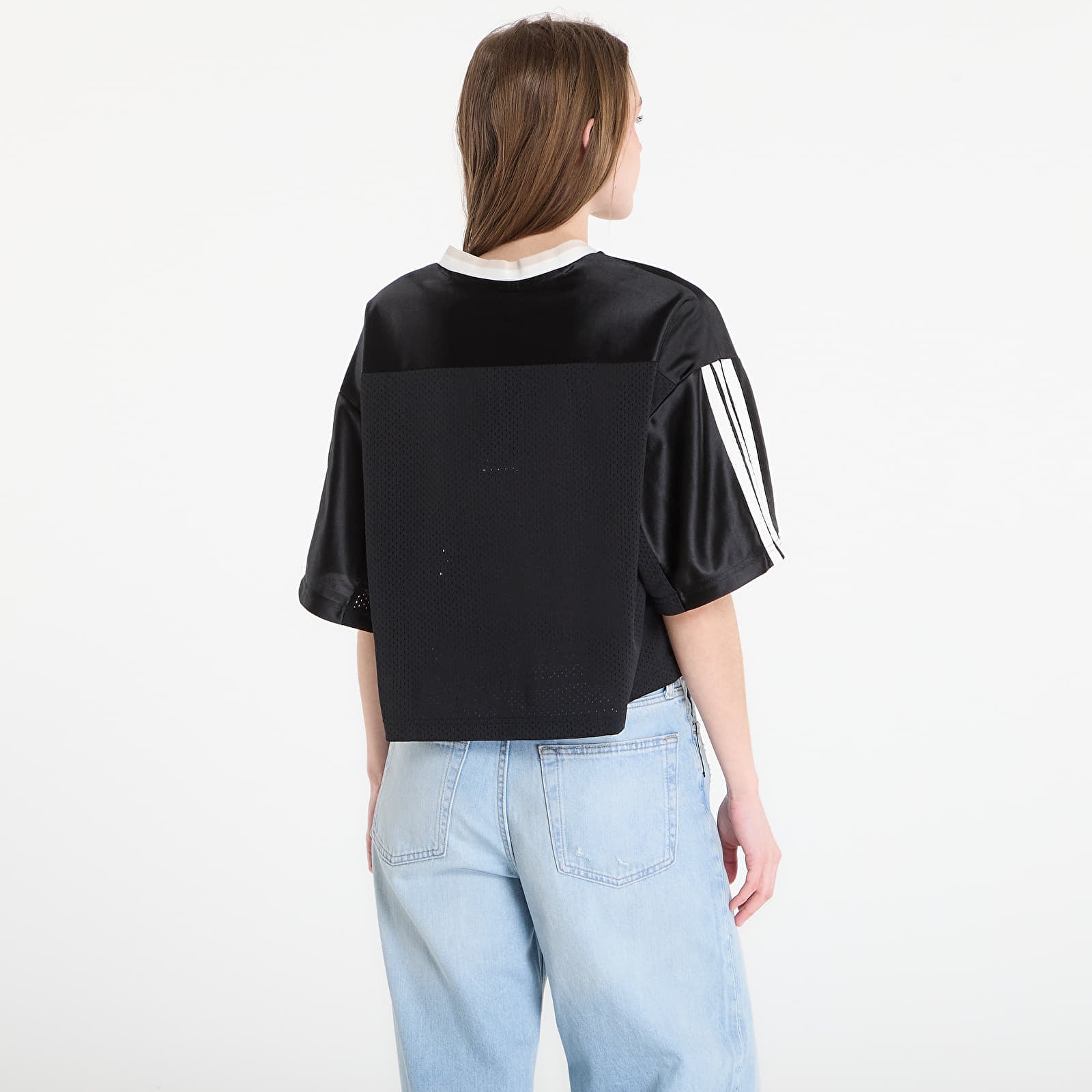 T-Shirts Frau adidas W Sta Seas Tee Black/ Crli/ Off White