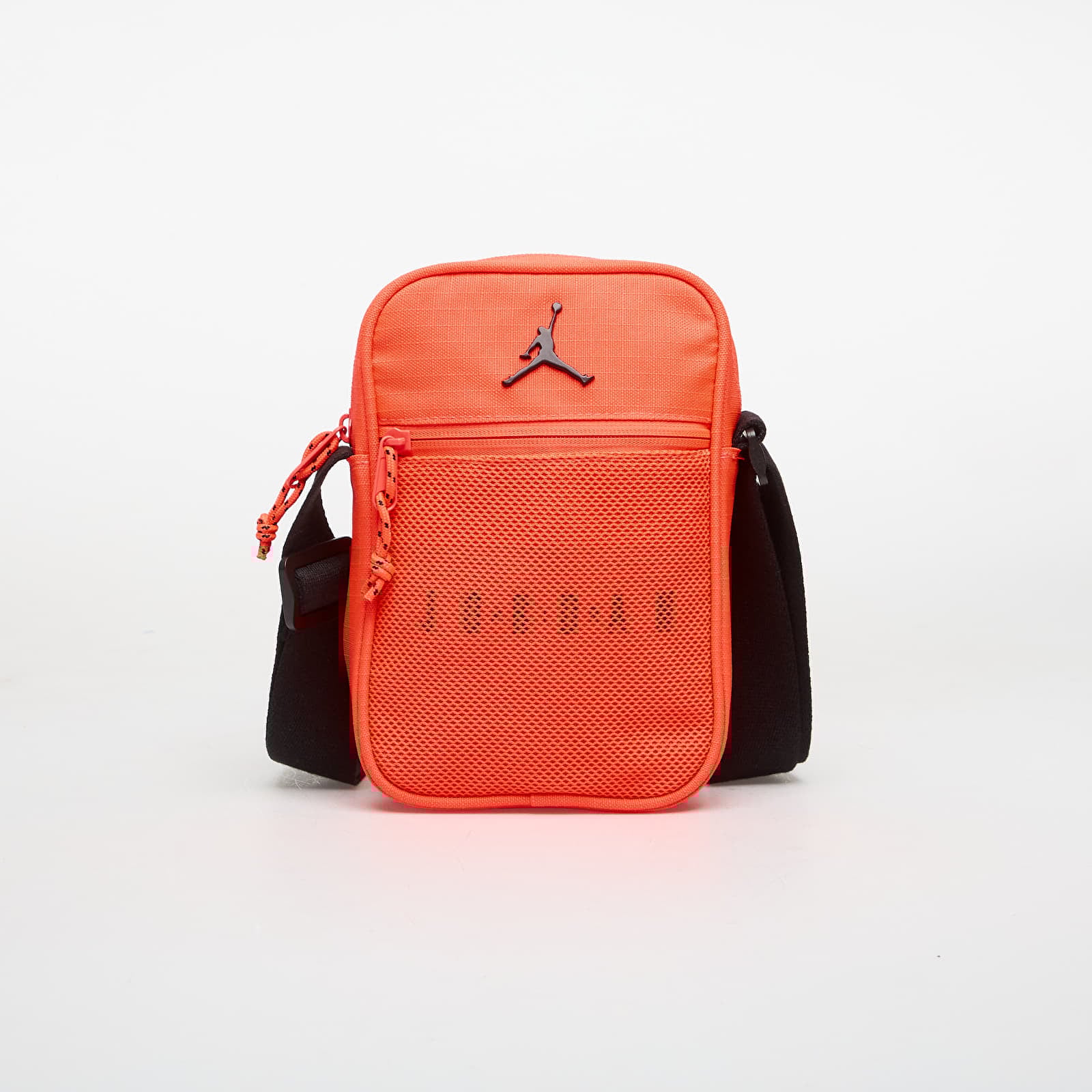 Jordan JAM Blacktop Festival Bag Infrared Universal