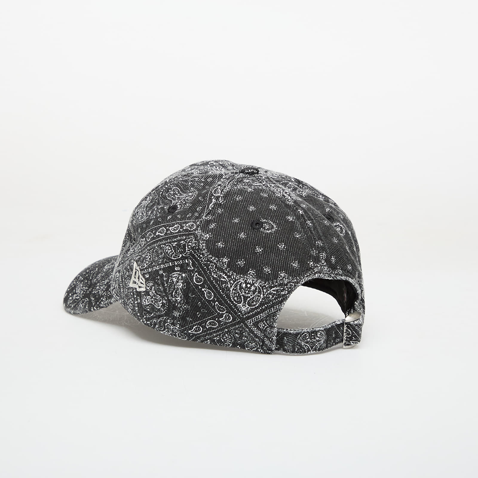 Cappellini da uomo New Era 9TWENTY New York Yankees MLB Washed Paisley Black