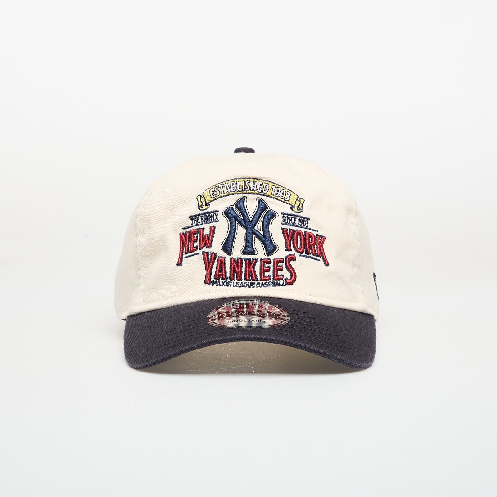 Capac New Era 9TWENTY New York Yankees MLB Washed Graphic Light Cream/ Navy Universal