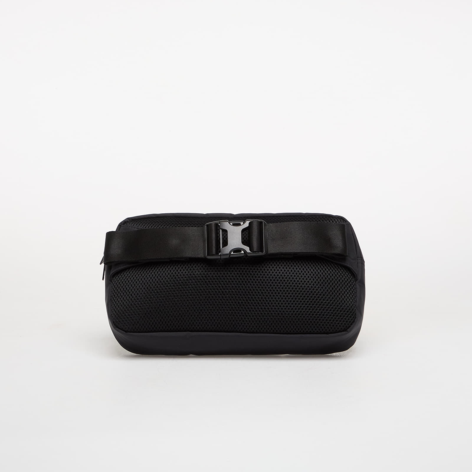 Vyriškos rankinės per petį FRED PERRY Tipped Tape Crossbody Bag Black
