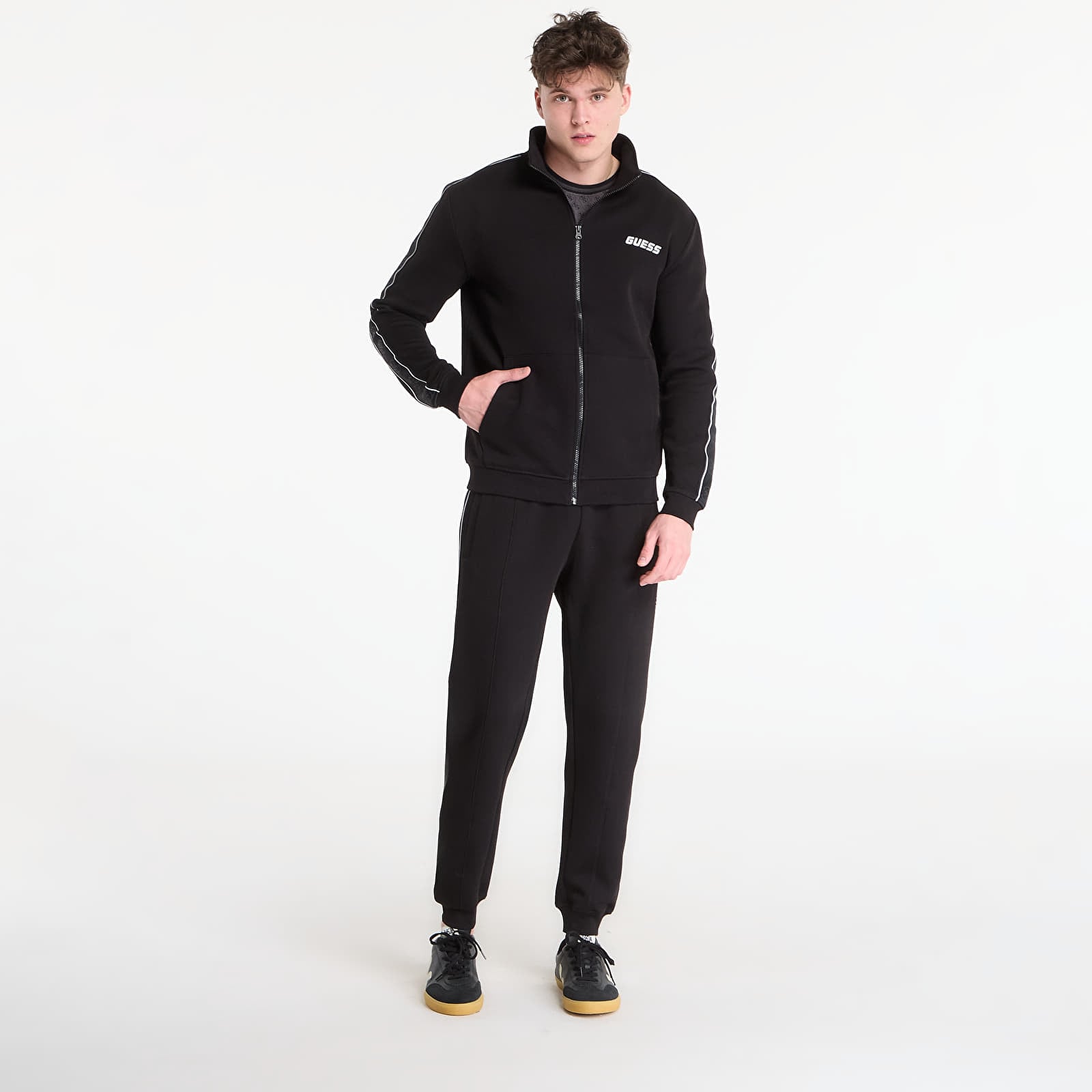 Hettegensere og sweatshirts GUESS Mickey Full Zip Sweatshirt Jet Black