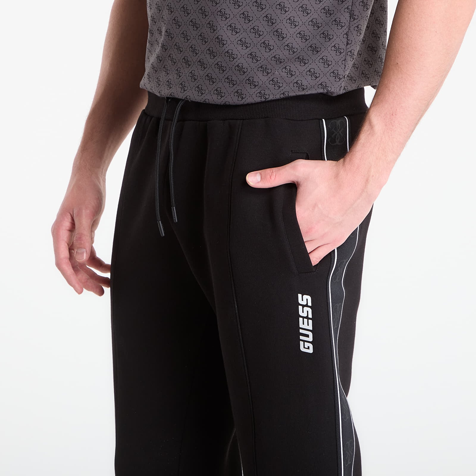 Φόρμες GUESS Mickey Cuff Pant Jet Black