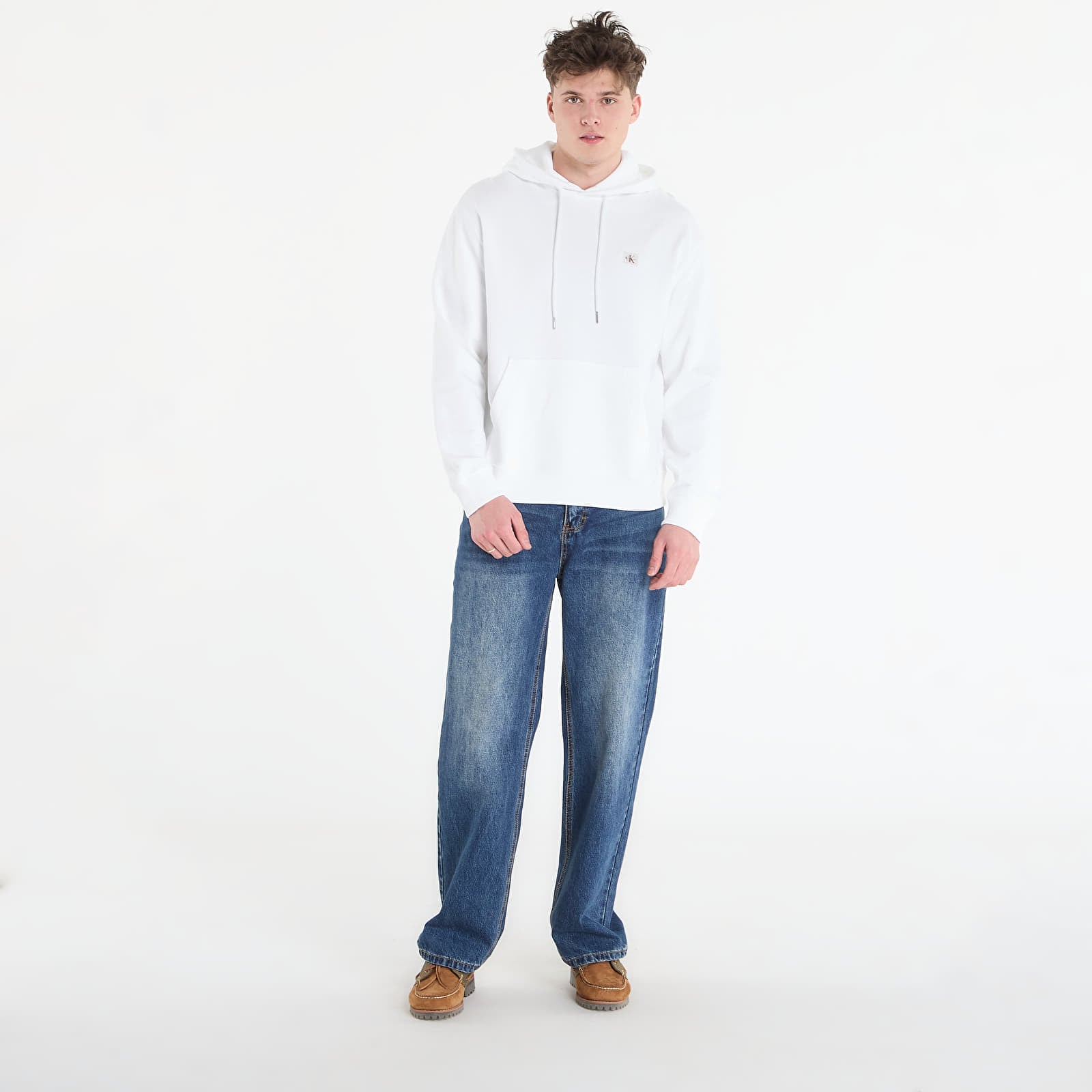 Džemperiai su gobtuvais ir džemperiai Calvin Klein Jeans Ls Eu 350Terry Badge Hoodie Bright White