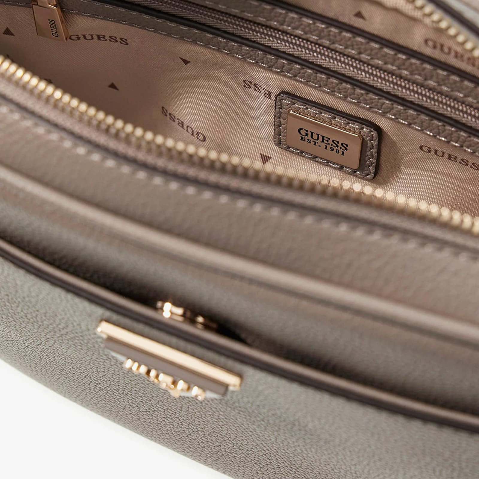 Rankinės GUESS Meridian II Camera Bag Dark Taupe