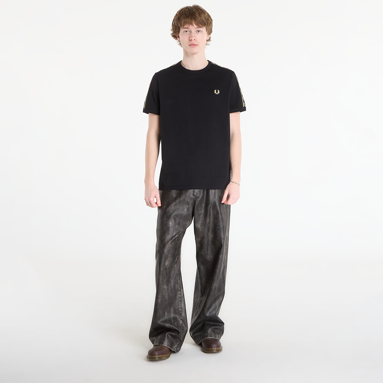 Magliette da uomo FRED PERRY Contrast Tape Ringer T-Shirt Black/ Champagne