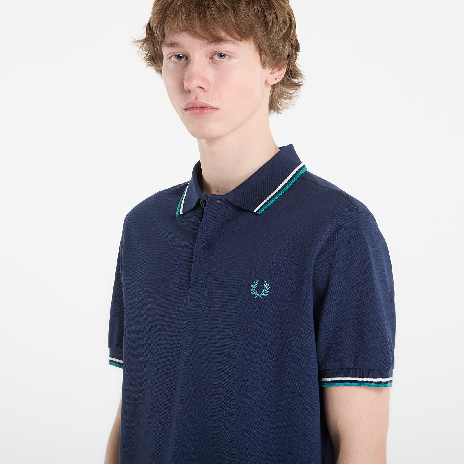 Marškinėliai FRED PERRY Twin Tipped Fred Perry Shirt Tnsbl/ Snow White/ Dpmt