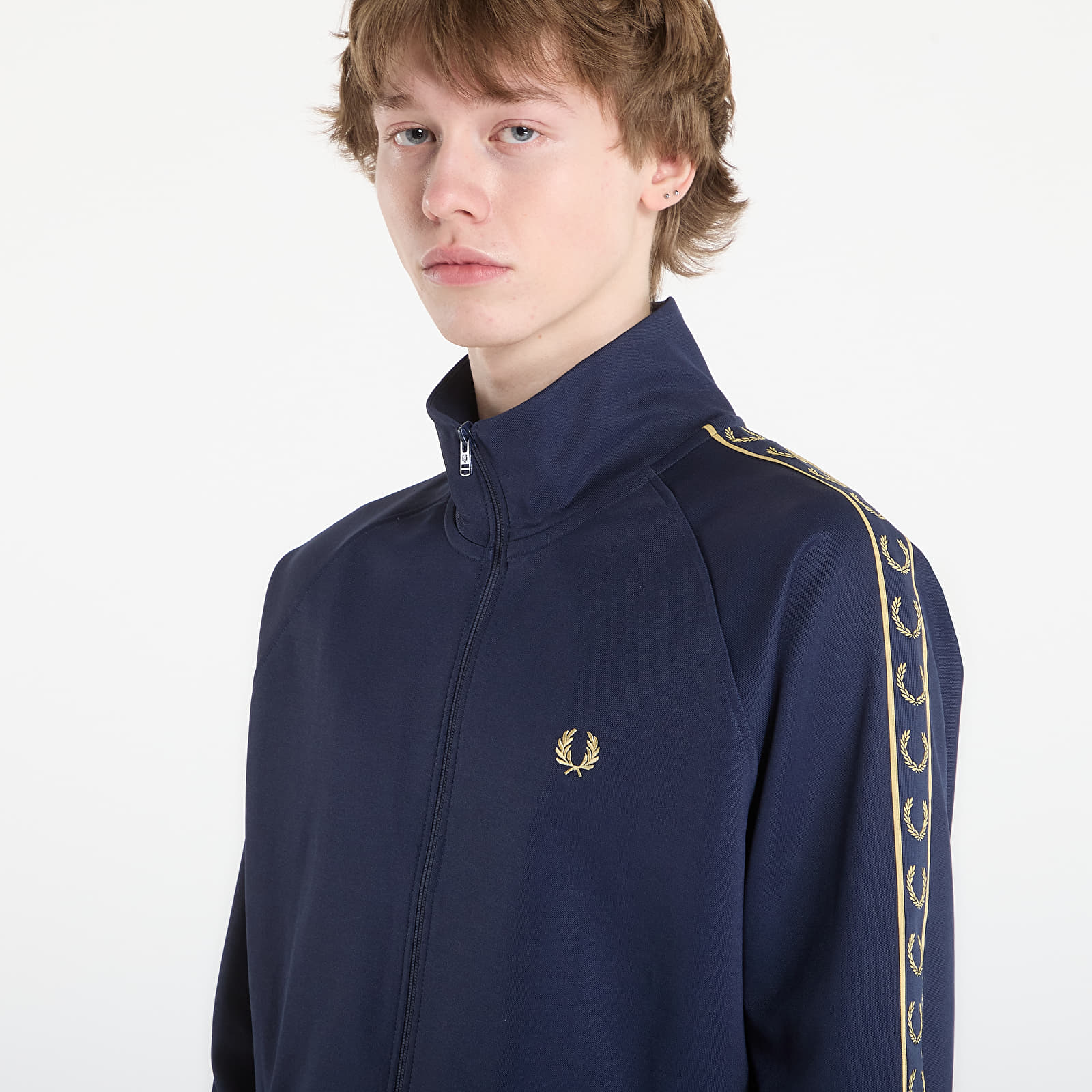 Sweatshirts för män FRED PERRY Contrast Tape Track Jacket Tennisb/ Champagn