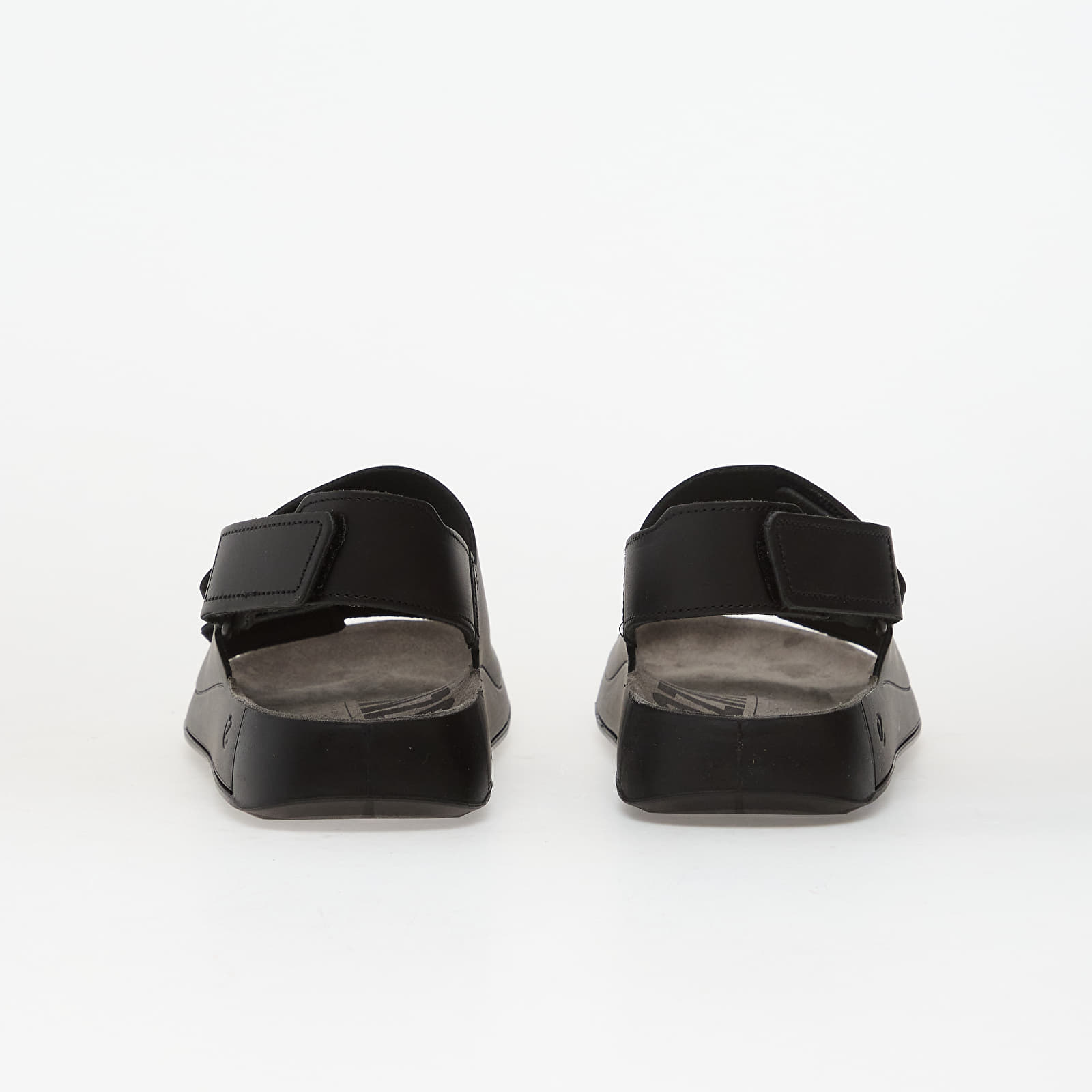 Men's sneakers and shoes ECCO Cozmo M Black