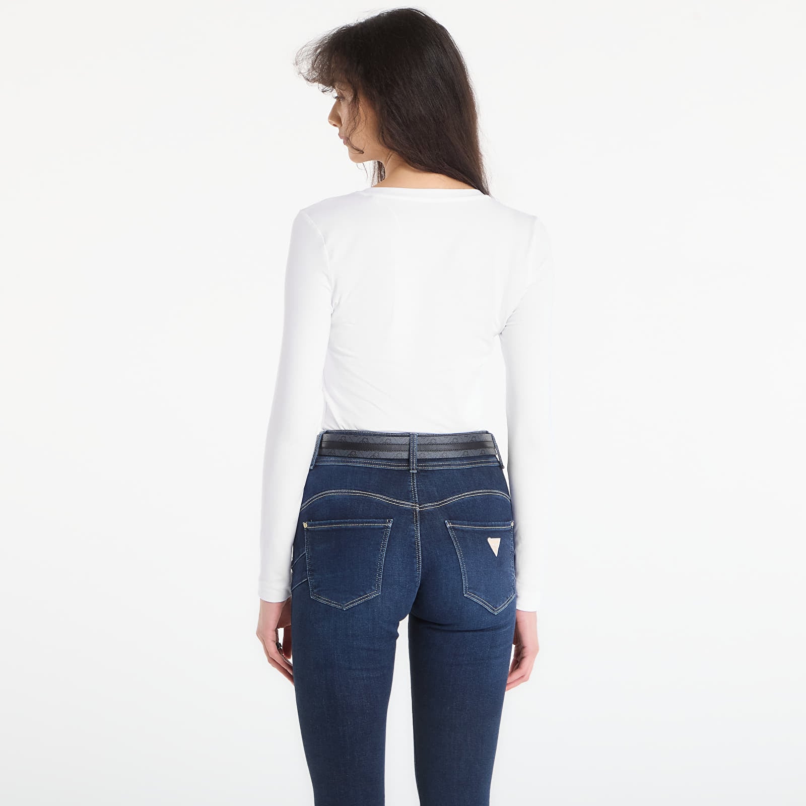 T-Shirts Guess Jeans Ls Cn Guess Script Tee Pure White