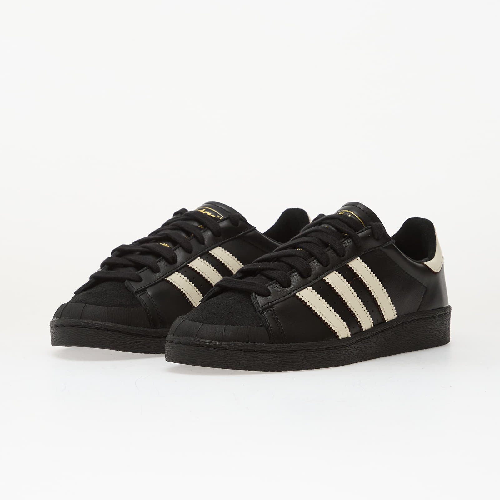 Férfi cipők adidas Jabbar Half Shell Og Core Black/ Off White/ Gold Metallic