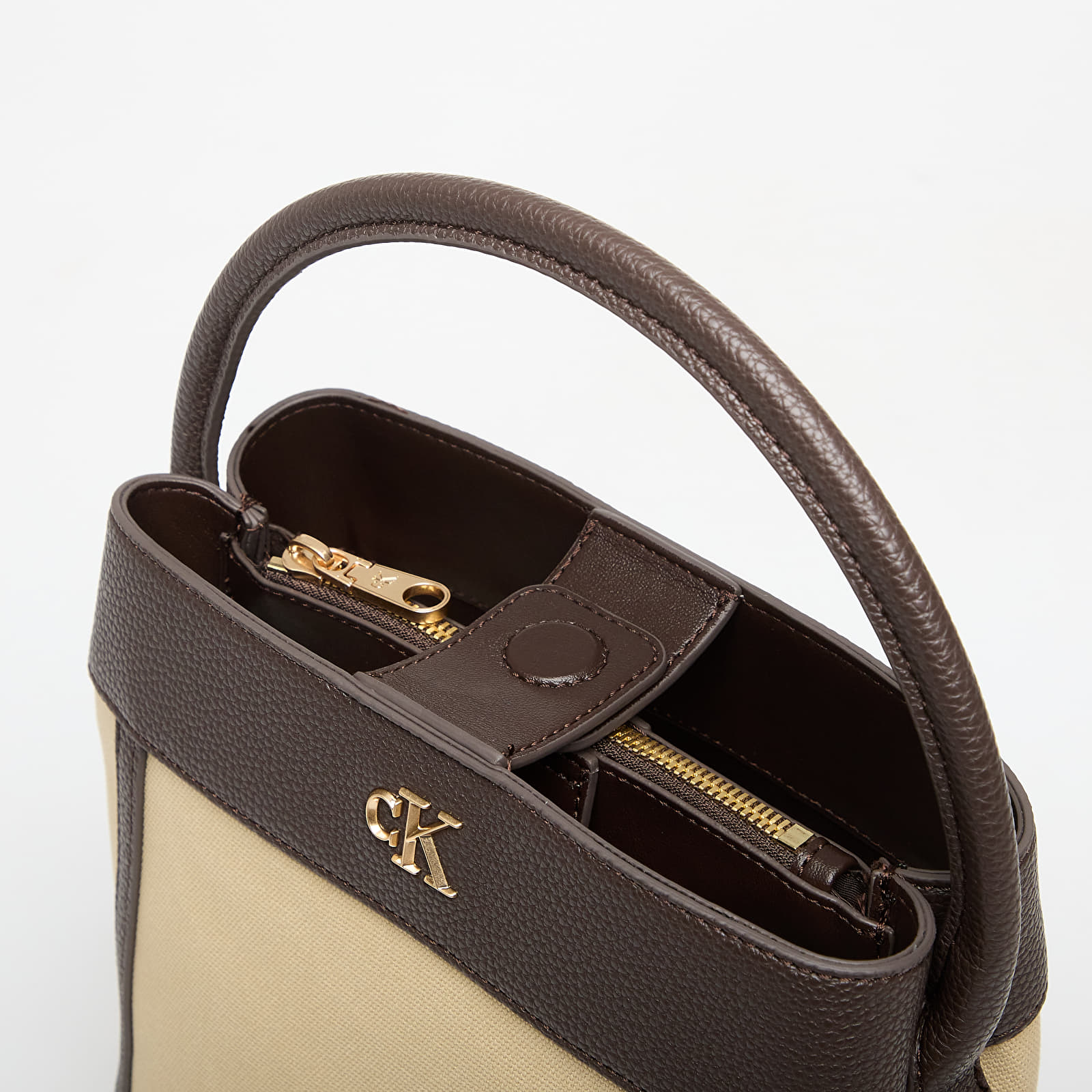 Håndvesker Calvin Klein Ck Canvas Bucket Bag With Strap Khaki Canvas