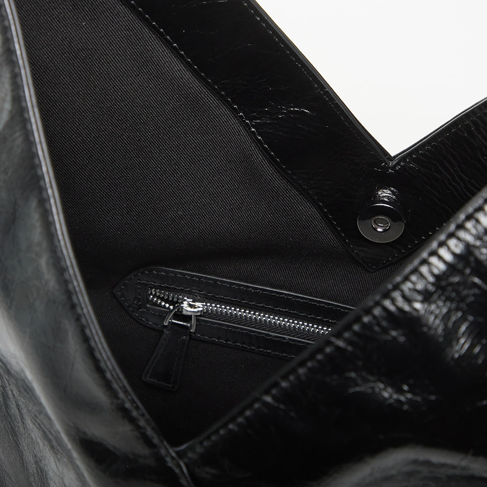 Handväskor Karl Lagerfeld Jeans Geo Lthr Tote Shiny Black