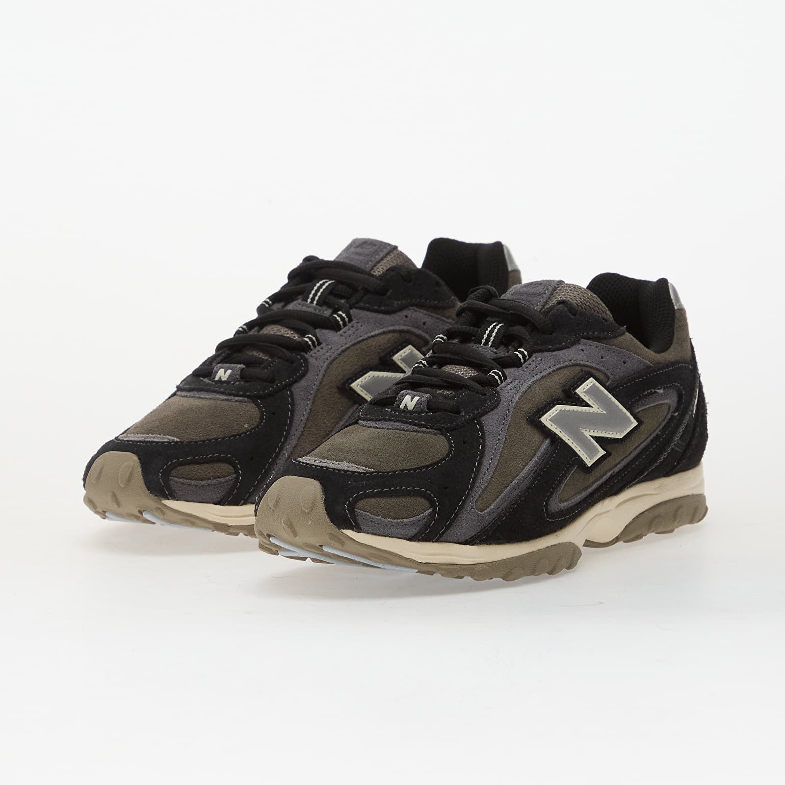 Férfi cipők New Balance 204L Black