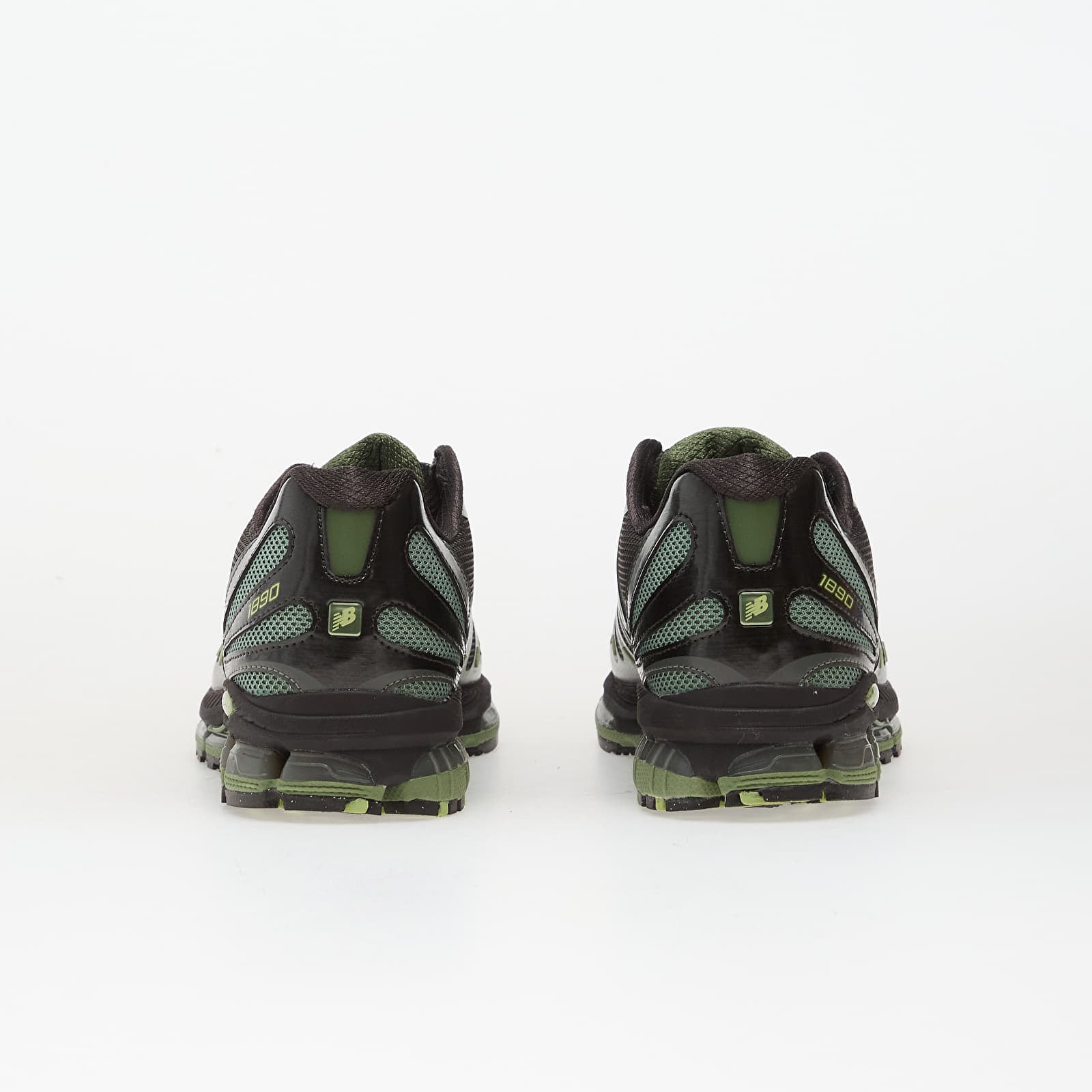 Vīriešu čības un apavi New Balance 1890 Black