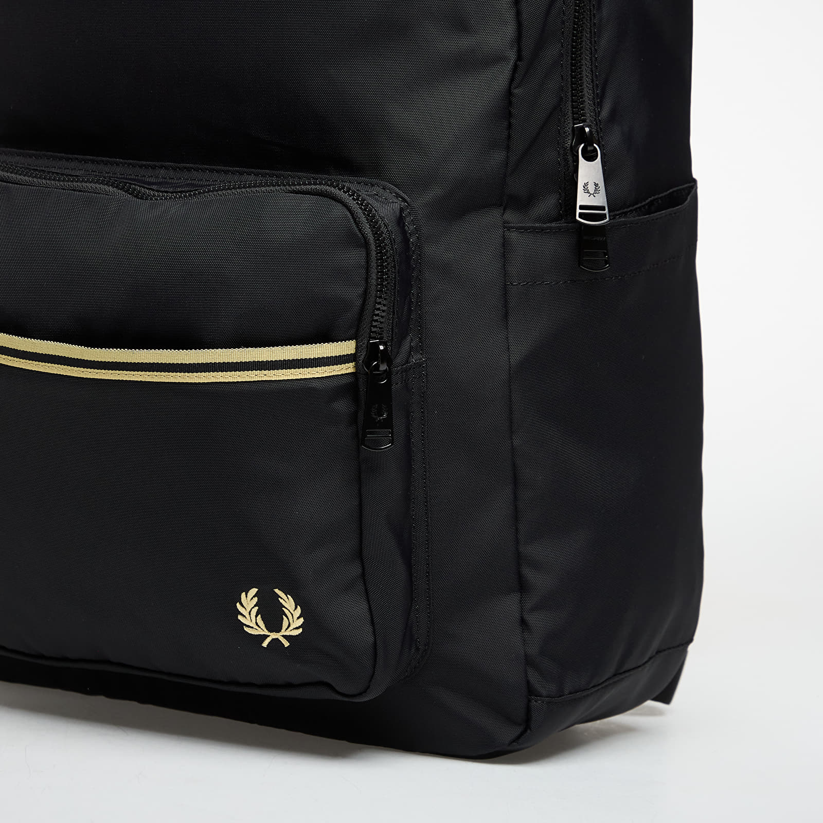 Vyriškos kuprinės FRED PERRY Tipped Tape Backpack Black