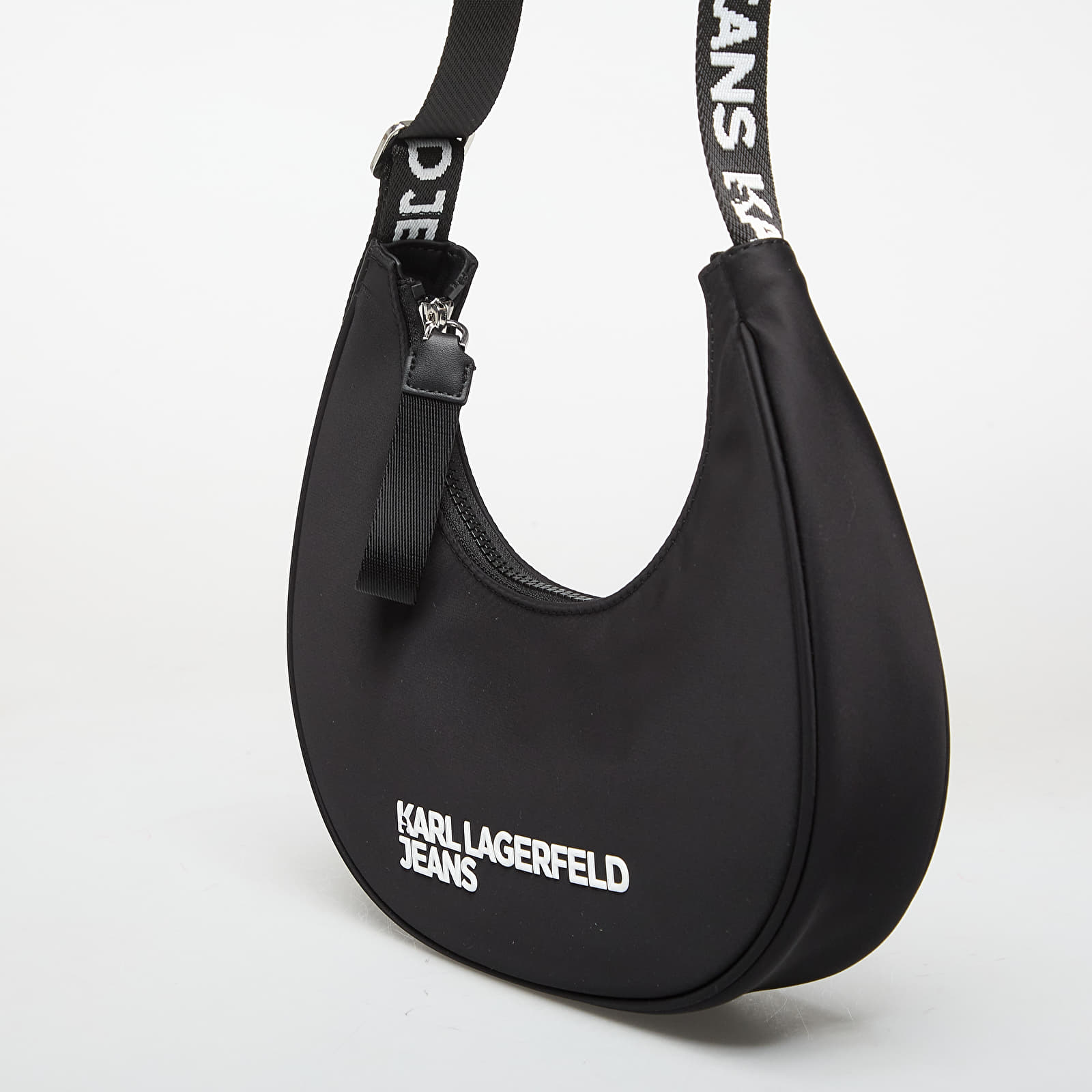 Käekotid Karl Lagerfeld Jeans Essential Nylon Moon Bag Black