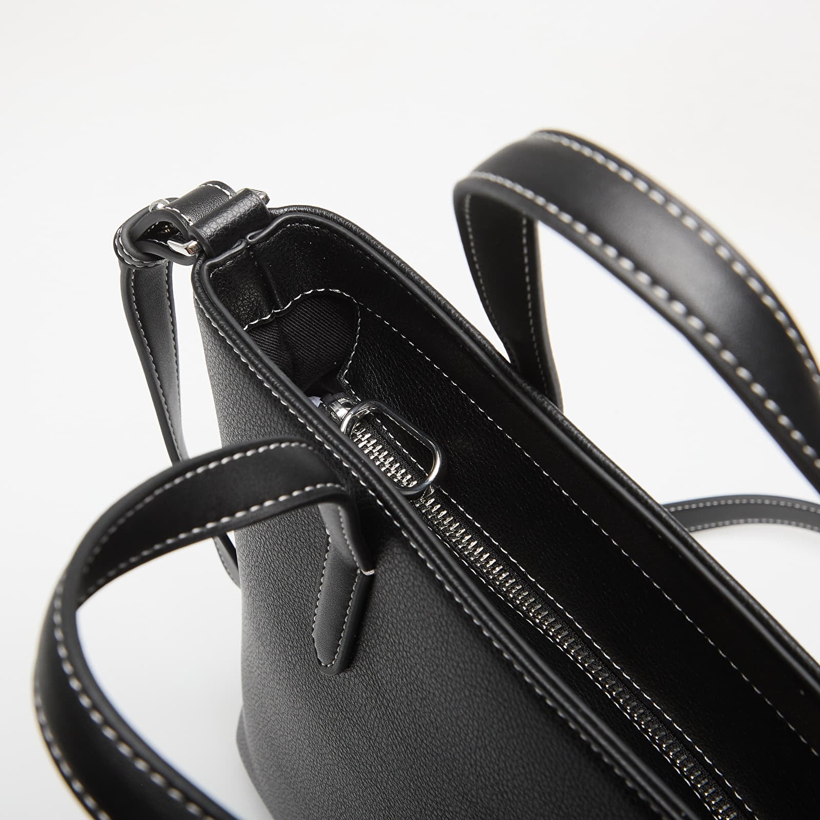 Sacs à main Karl Lagerfeld Jeans Metal Logo Mini Tote Black