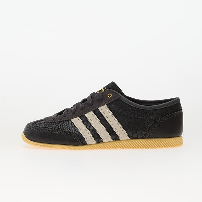 adidas Japan Decon W Utility Black/ Crew White/ Orange Tint