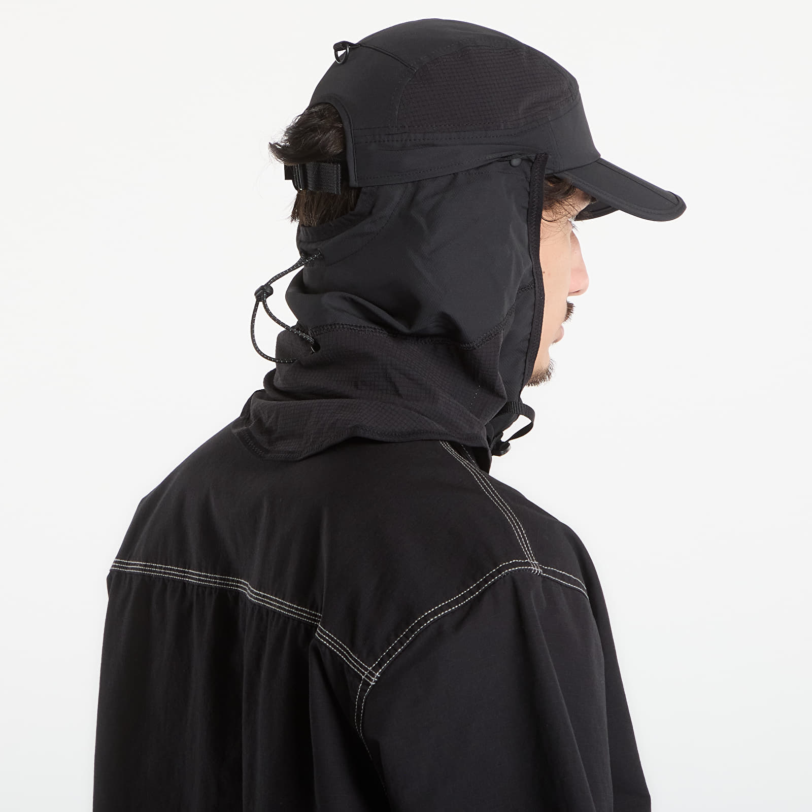 Мъжки шапки Oakley Latitude Flex Field Cap Pitch Black