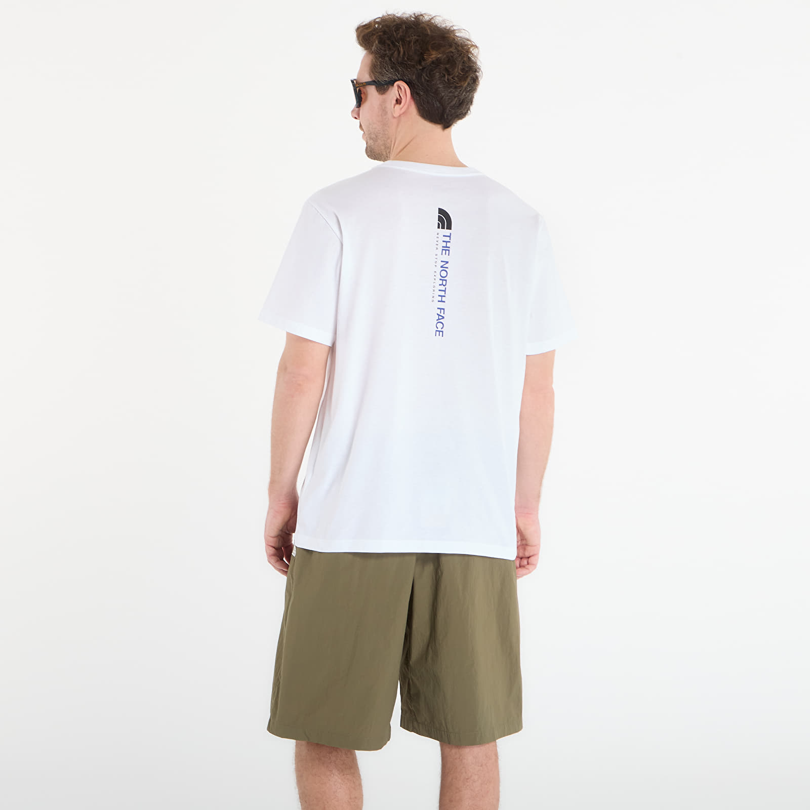 T-shirts The North Face Vertical Regular Short Sleeve Tee-Graphic TNF White
