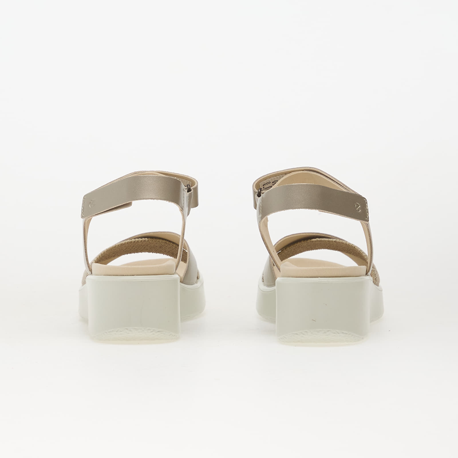 Sneakers und Schuhe für Frauen ECCO Flowt Wedge LX W Pure Wh Gold