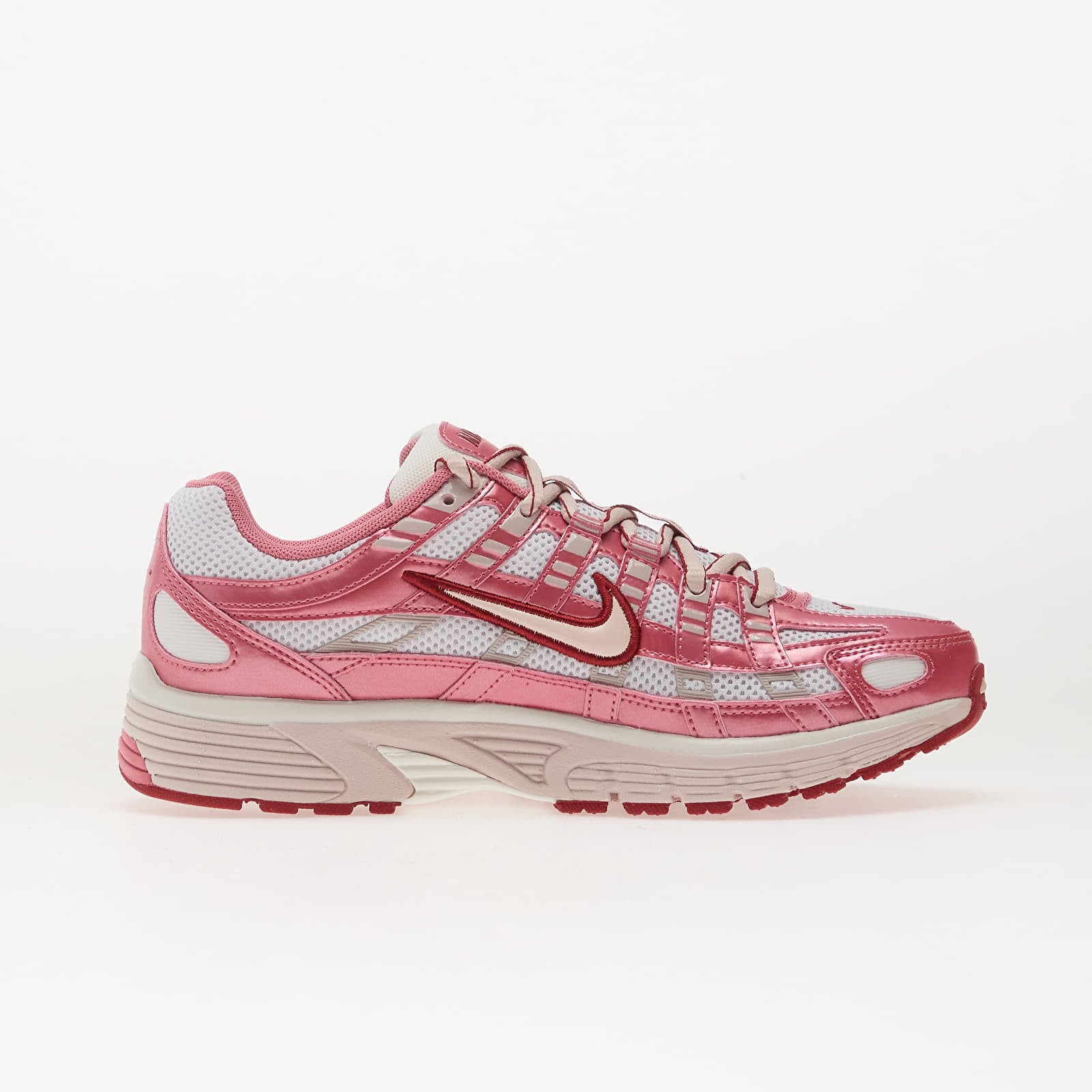 Buty damskie Nike W P-6000 Summit White/ Silt Red-Peony-Team Crimson