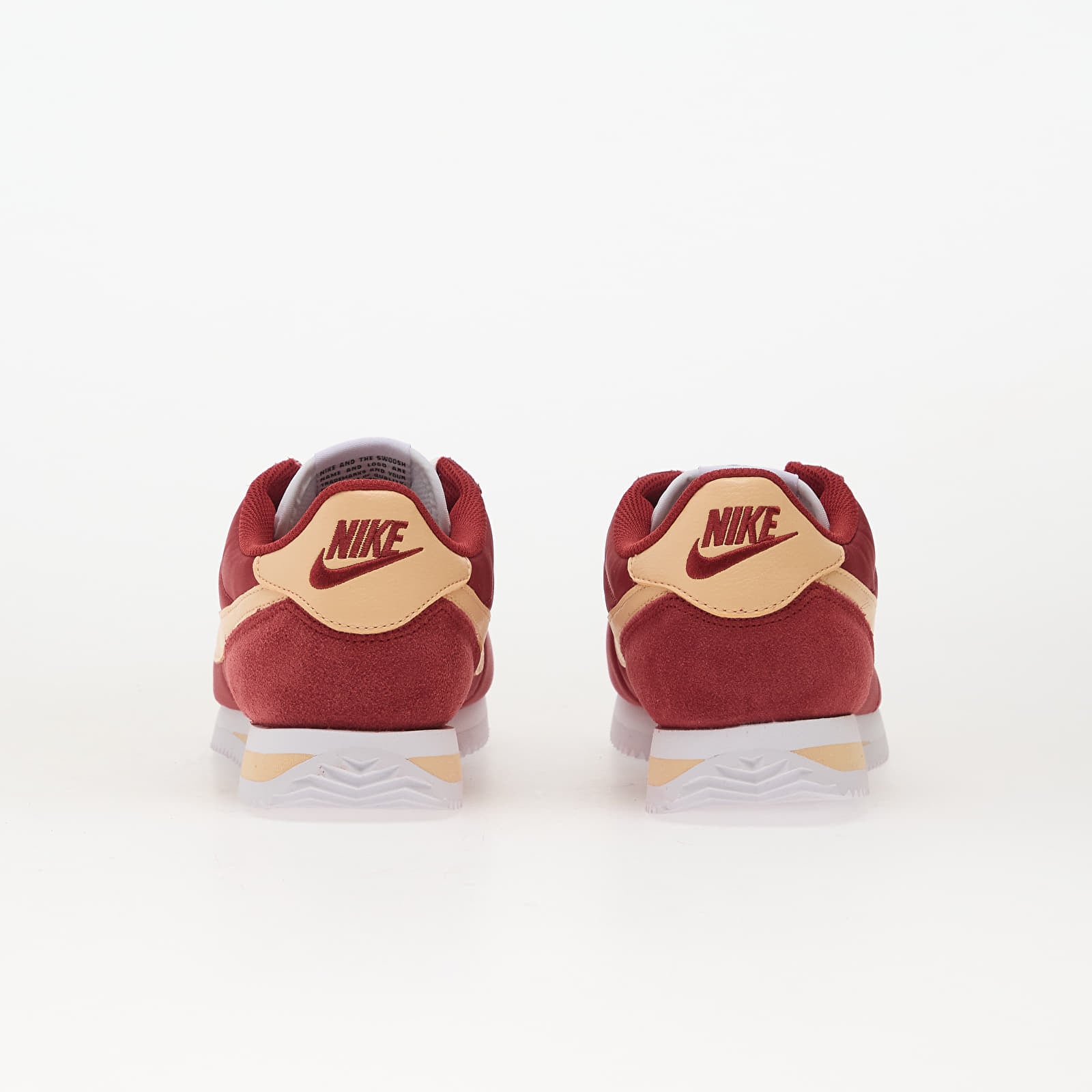 Dámské tenisky a boty Nike W Cortez Team Crimson/ Ice Peach-White