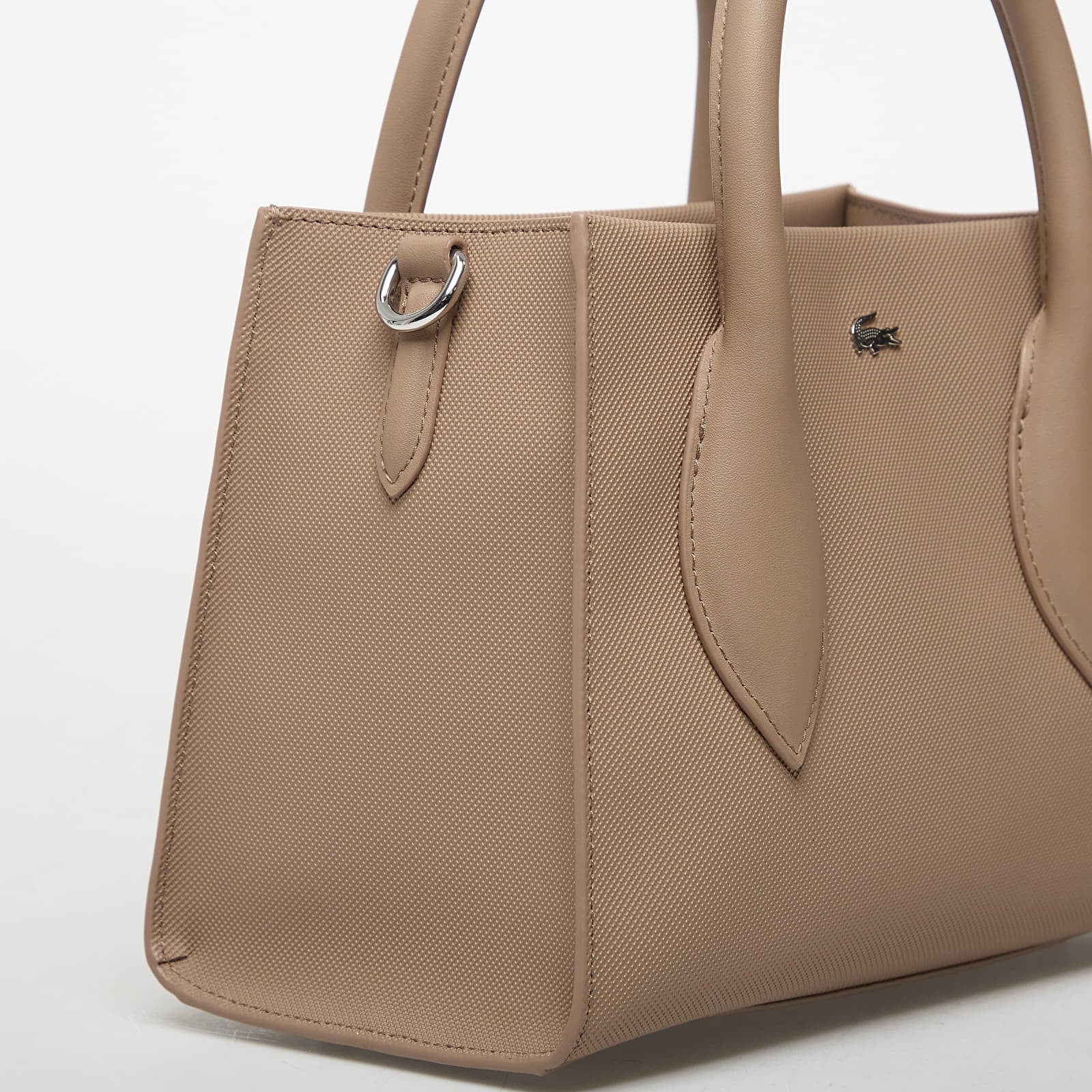 Sacs à main LACOSTE S Top Handle Bag Dark Indigo Blue/ Flour