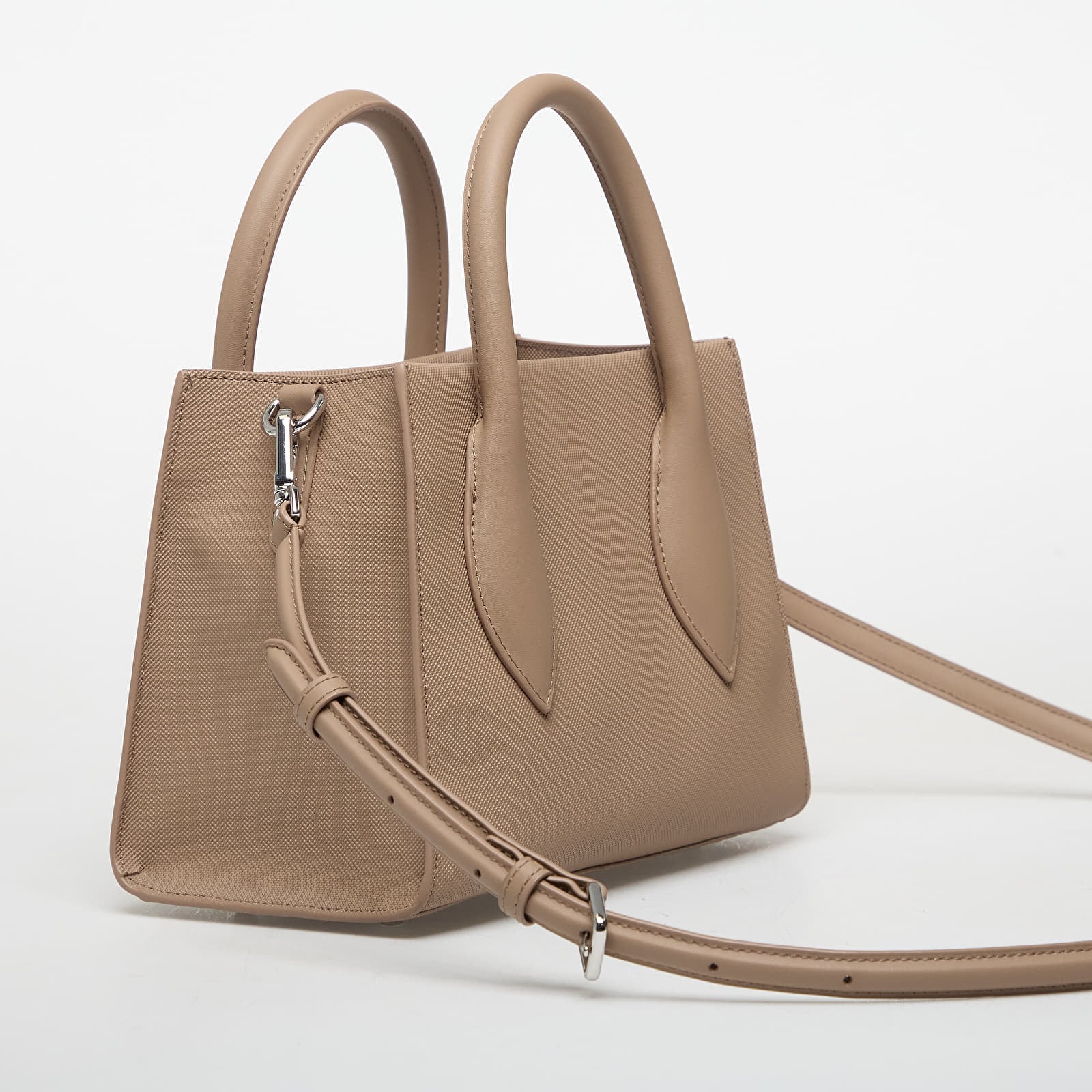 Sacs à main LACOSTE S Top Handle Bag Dark Indigo Blue/ Flour