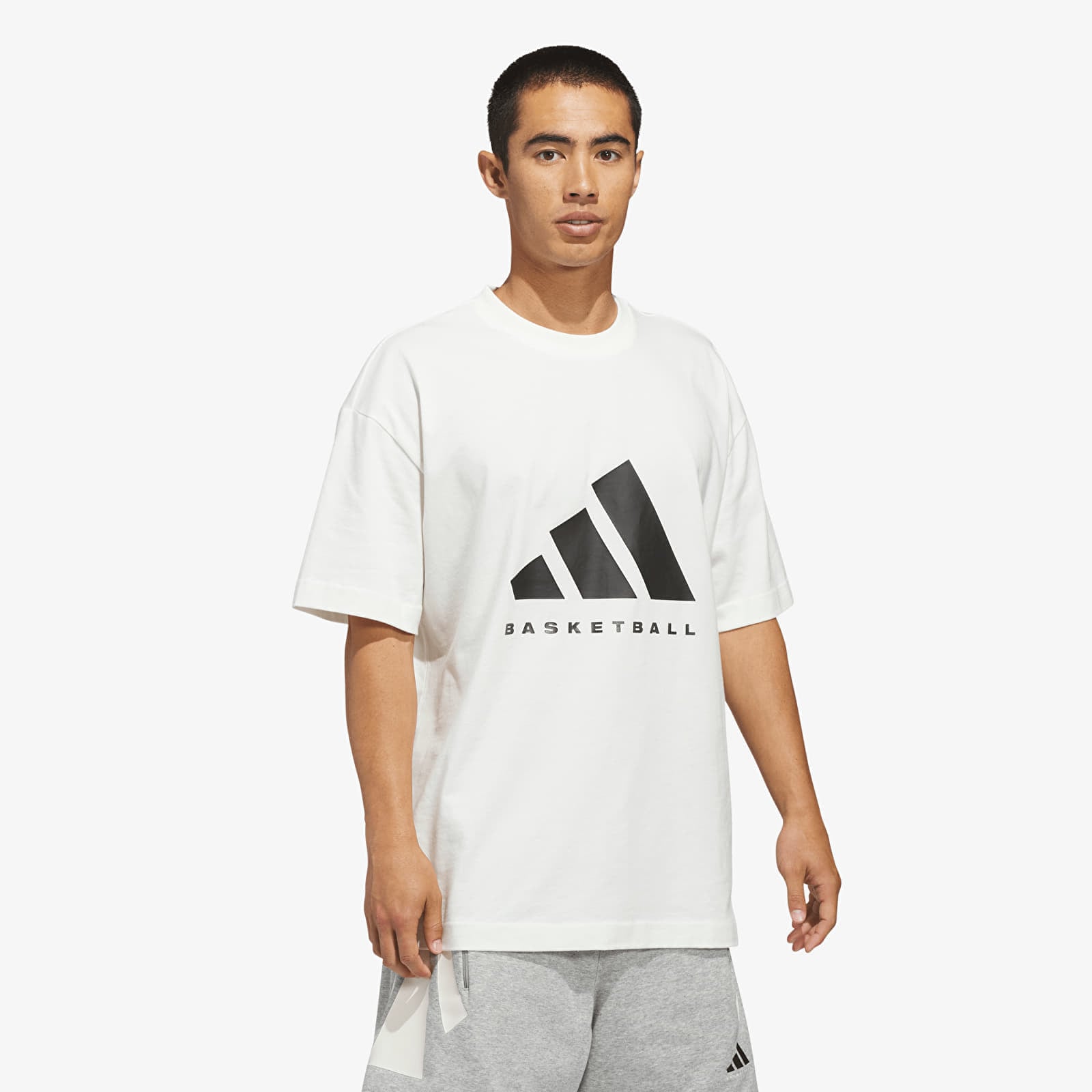 Тениска adidas Adidas Ss Tee Off UNISEX White/ Black L