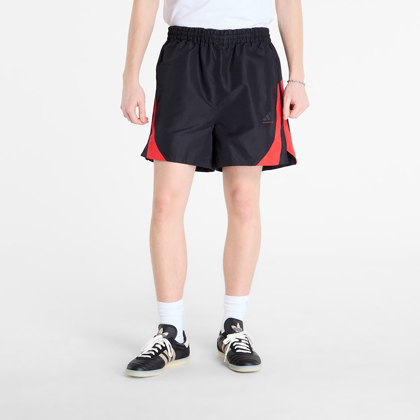 Shorts adidas Woven Short UNISEX Black/ Pure Ruby XL