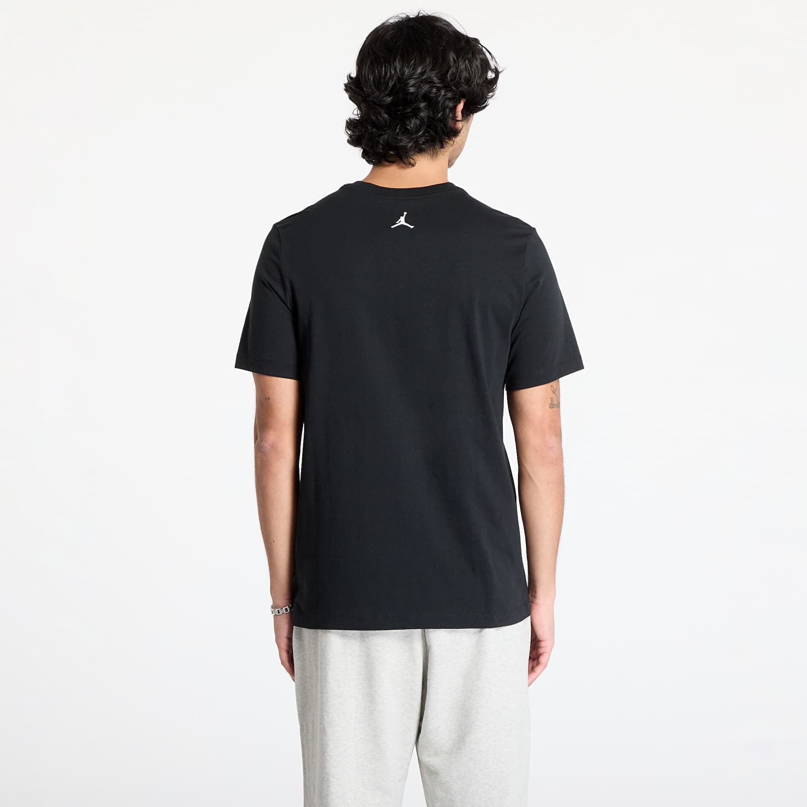 Pánske tričká Jordan Flight Essentials Men's T-Shirt Black/ White