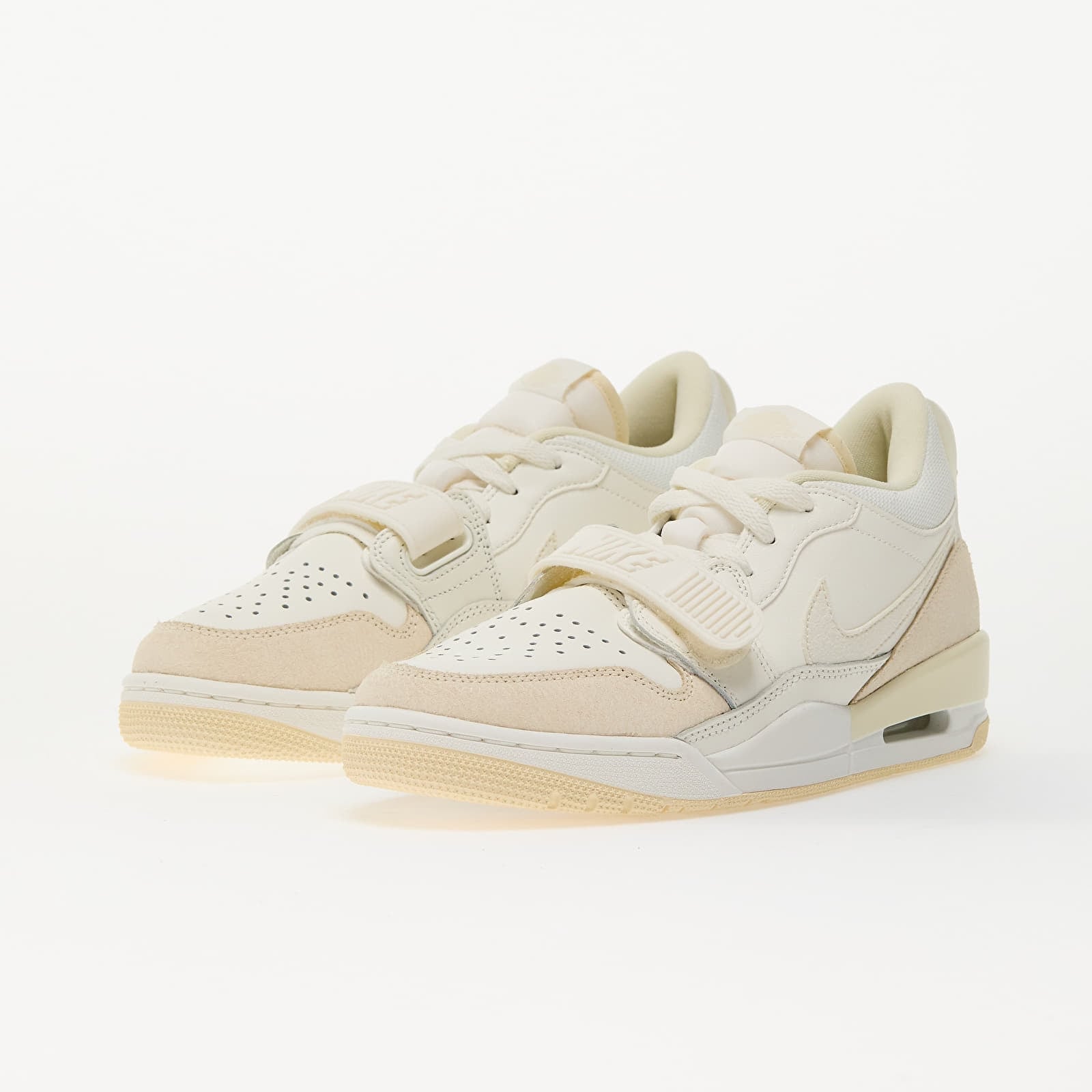 Ženske tenisice Air Jordan Wmns Legacy 312 Low Sail/ Coconut Milk-Muslin