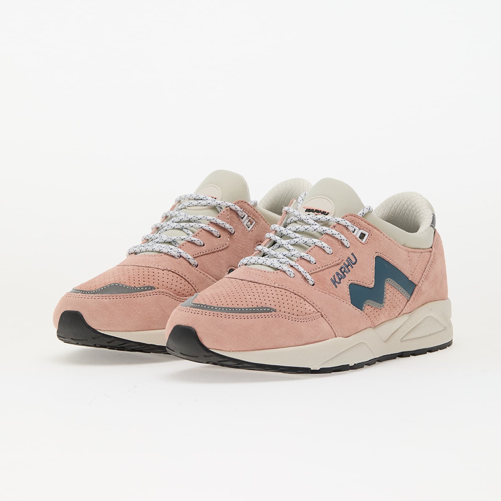 Men's sneakers and shoes Karhu Aria 95 Cameo Rose/ Blue Mirage