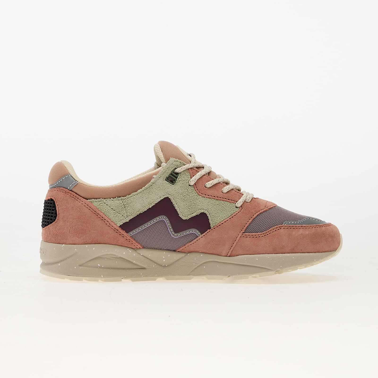 Joggesko og sko for menn Karhu Aria 95 Warm Taupe/ Fig