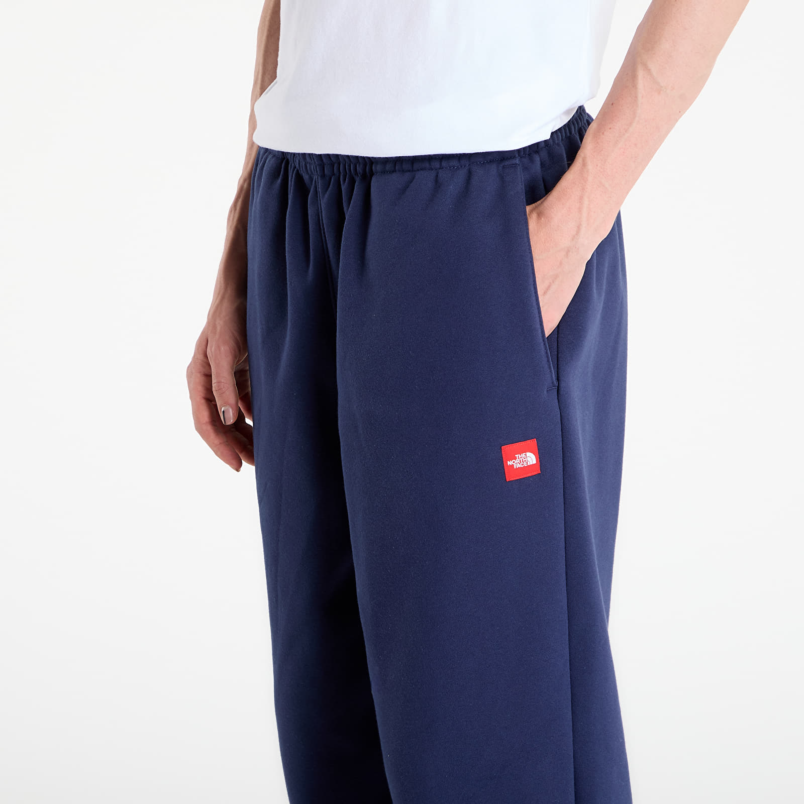Men's sweatpants The North Face Redbox Sweatpants Summit Navy
