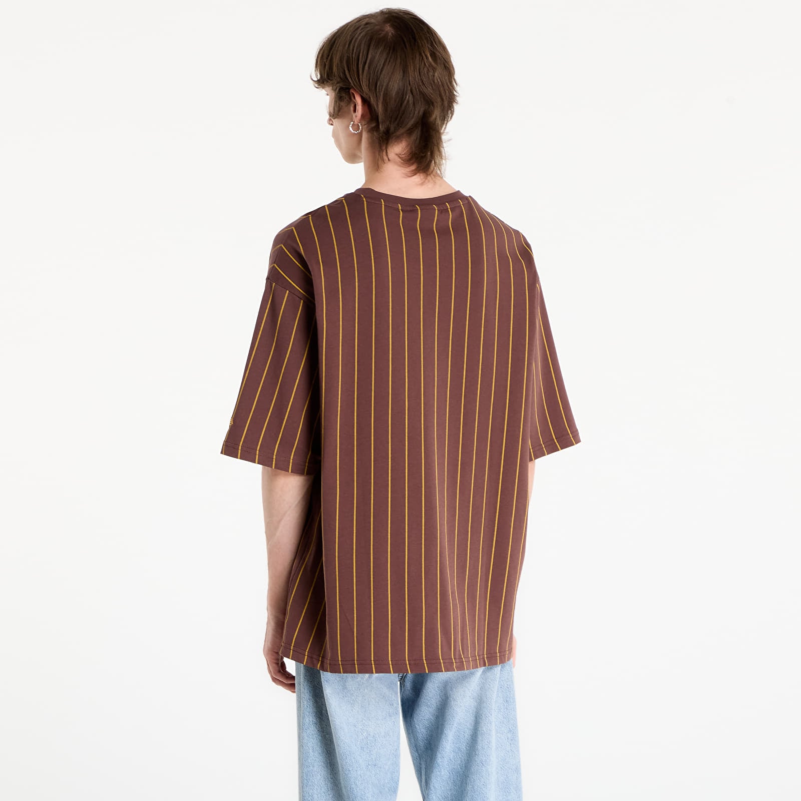 T-shirts homme New Era Pinstripe Os Tee UNISEX Brown