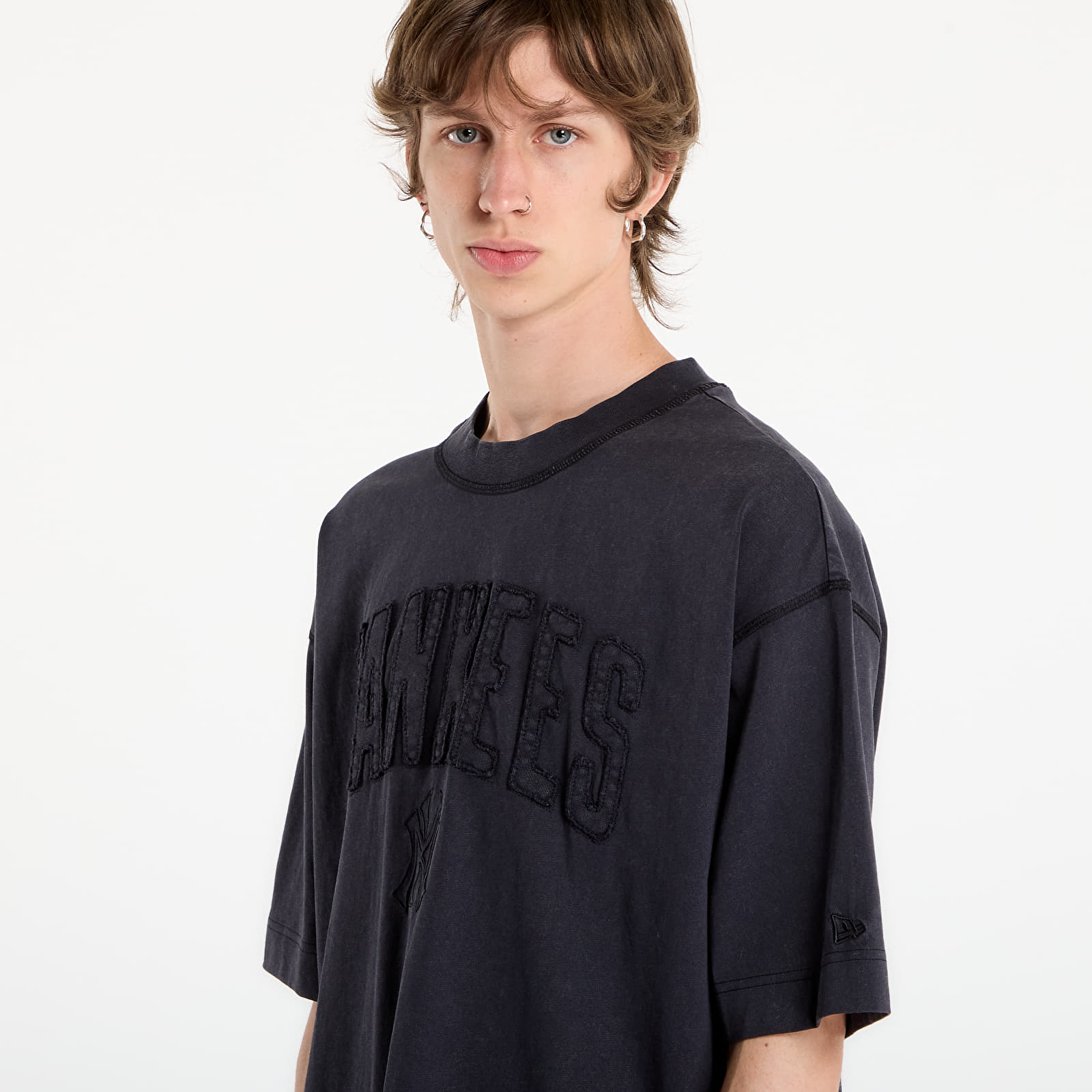 T-Shirts Männer New Era MLB Washed Boxy Tee New York Yankees UNISEX Black