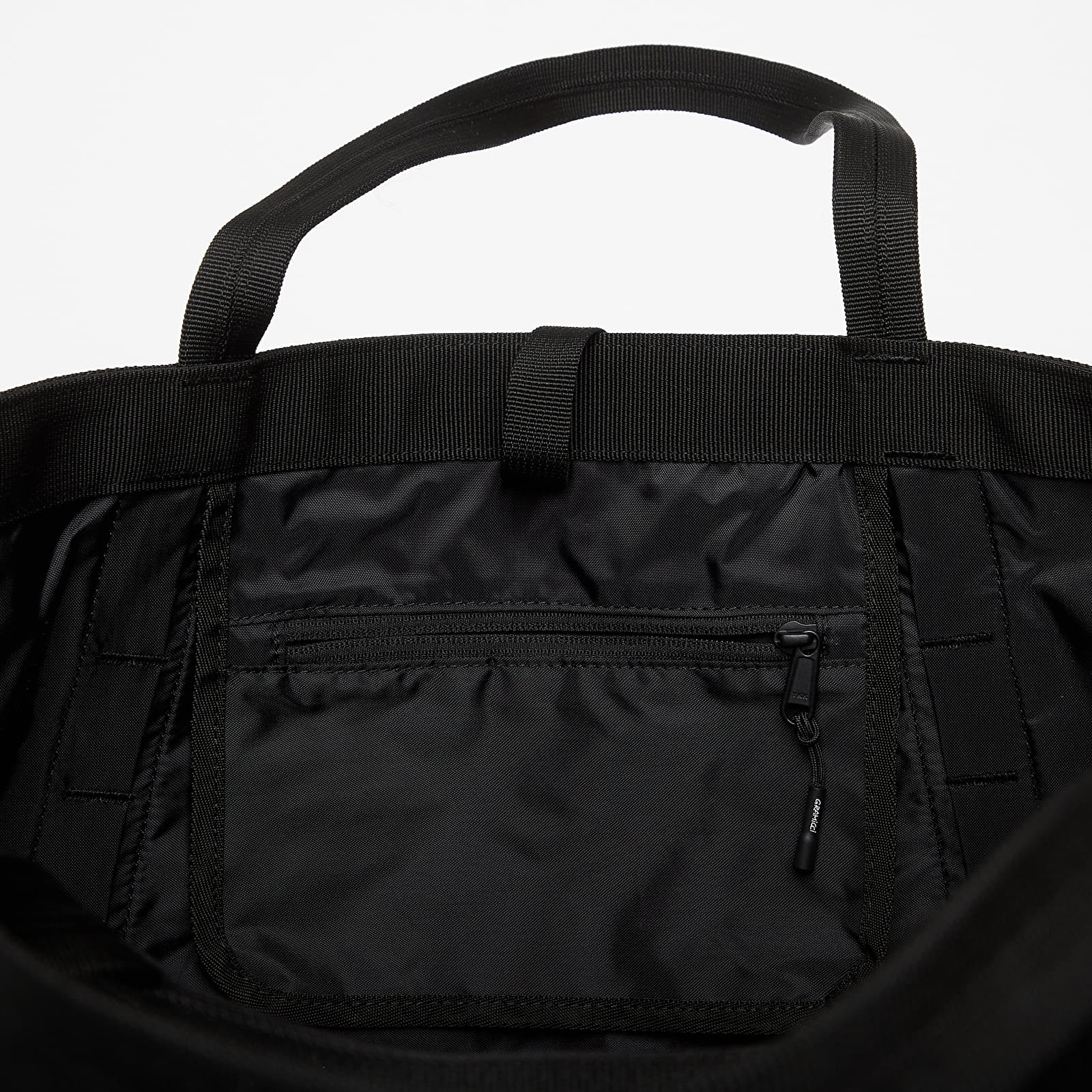 Axelremsväskor för män Gramicci Trail Tote Black