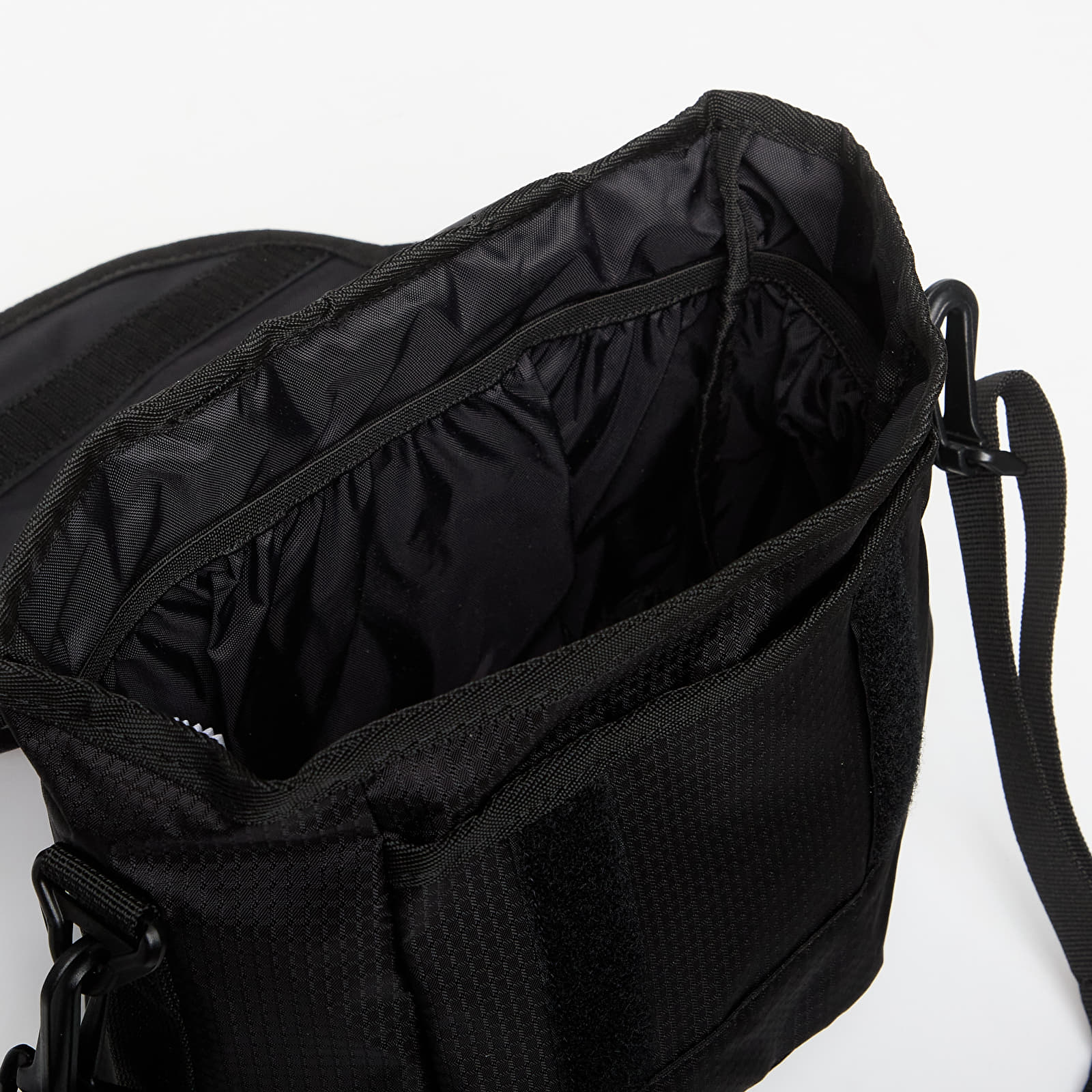 Axelremsväskor för män Gramicci Multi Side Bag Black