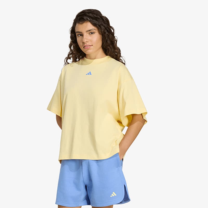 T-särk adidas 3-Stripes Studio T-Shirt Almost Yellow