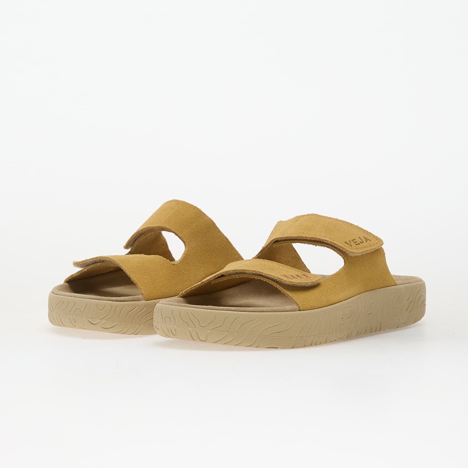 Încălțăminte și sneakerși pentru femei Veja W Etna Ocre/ Almond