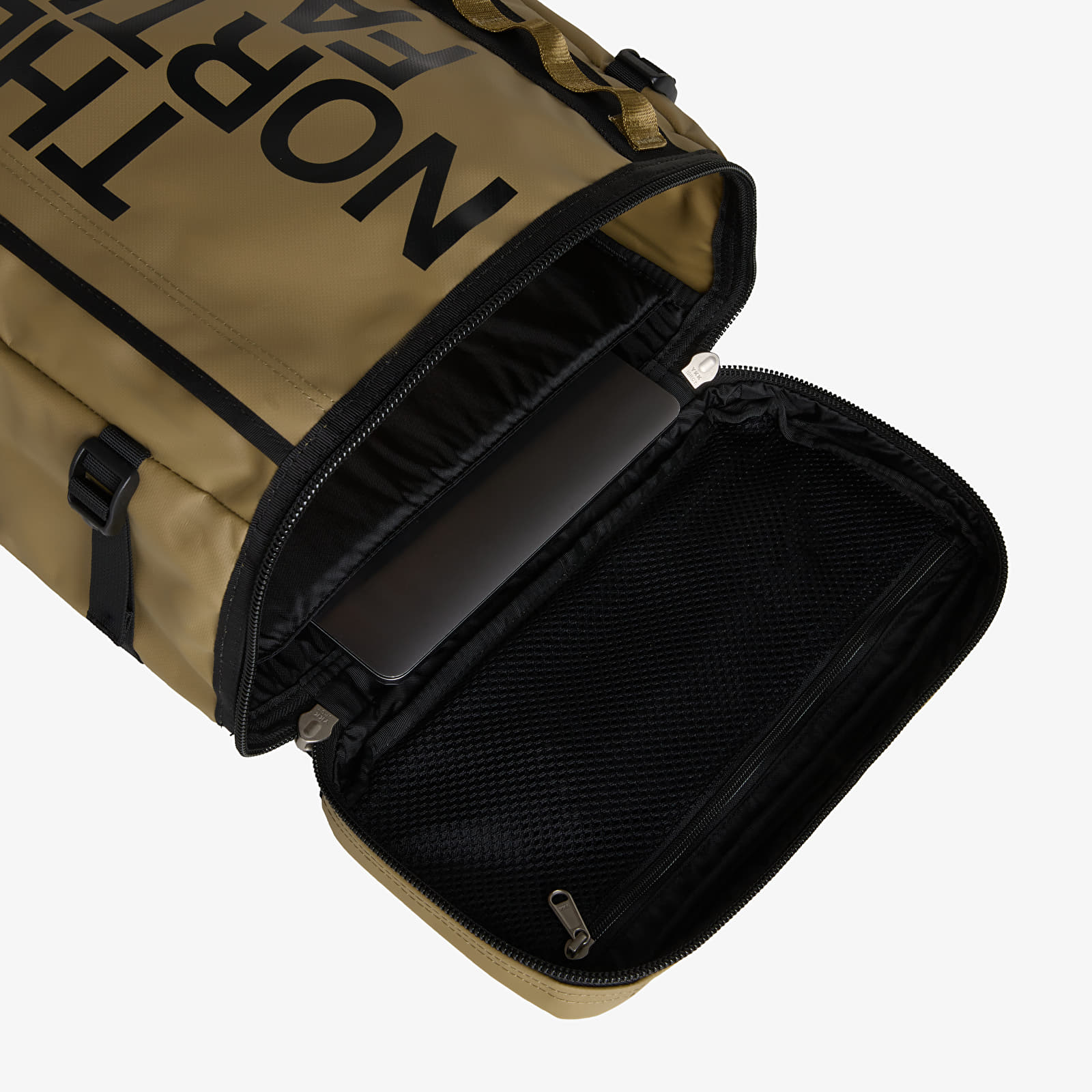 Pánske batohy The North Face Base Camp Fuse Box Backpack Cedar/ TNF Black